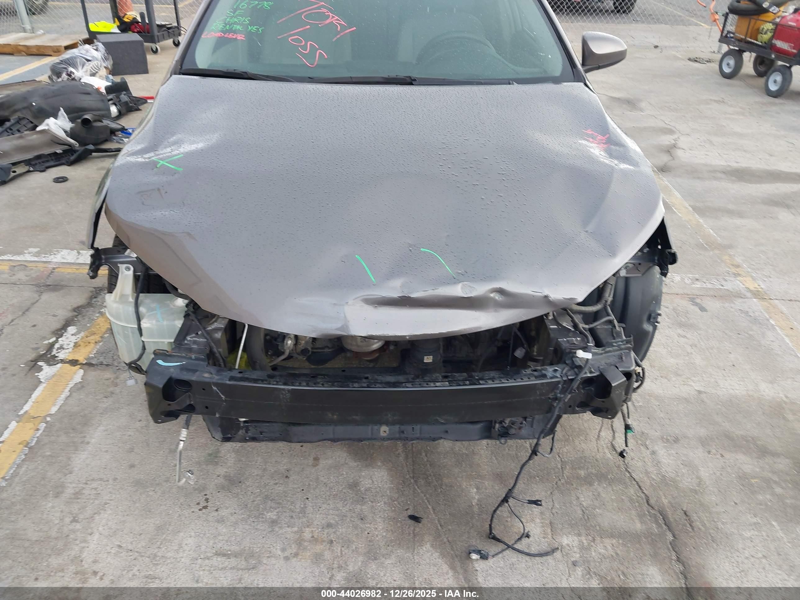 2017 Toyota Camry Le Gray vin: 4T1BF1FK3HU634439