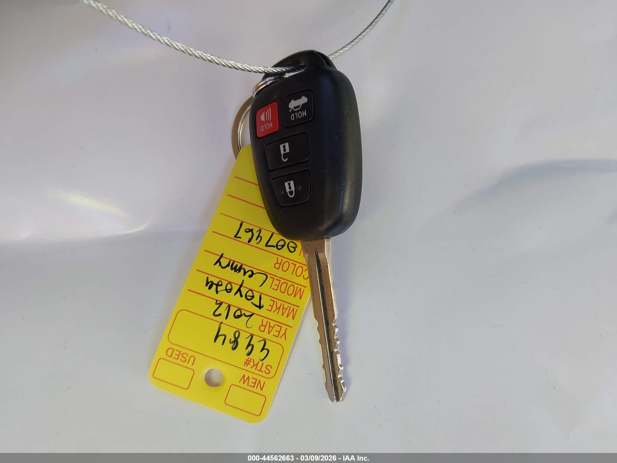 2012 Toyota Camry Le Черный vin: 4T1BF1FK4CU007967
