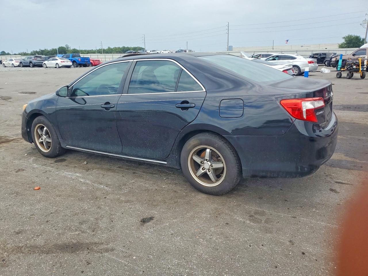 2012 Toyota Camry Le Black vin: 4T1BF1FK4CU008553