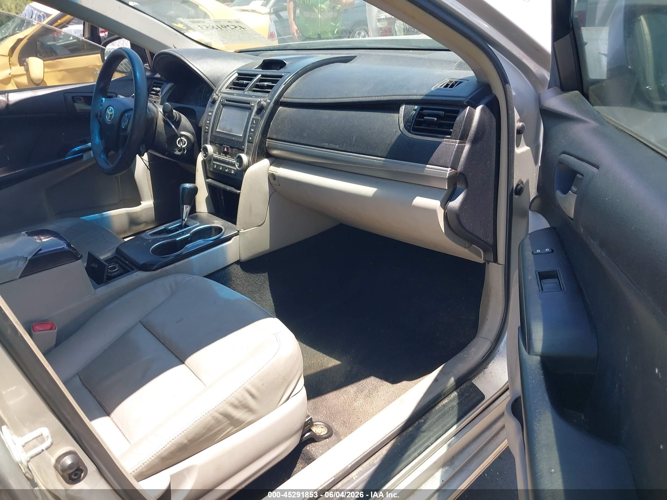 2012 Toyota Camry Le Silver vin: 4T1BF1FK4CU015504