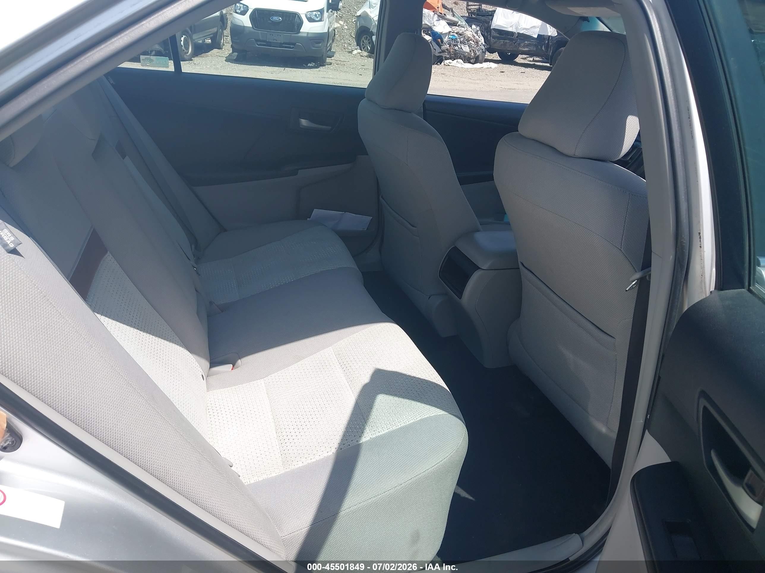 2012 Toyota Camry Le Silver vin: 4T1BF1FK4CU041939