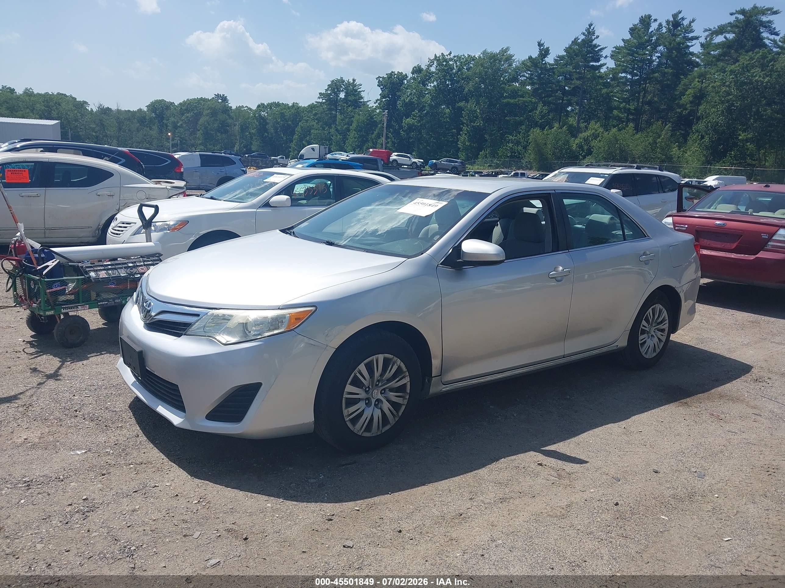 2012 Toyota Camry Le Silver vin: 4T1BF1FK4CU041939