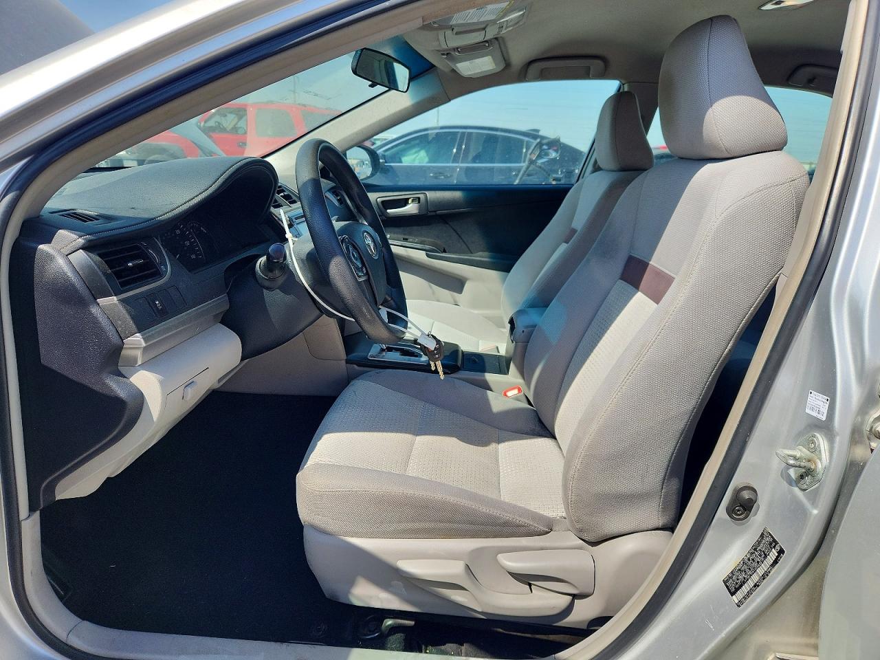 2012 Toyota Camry Le Silver vin: 4T1BF1FK4CU042511