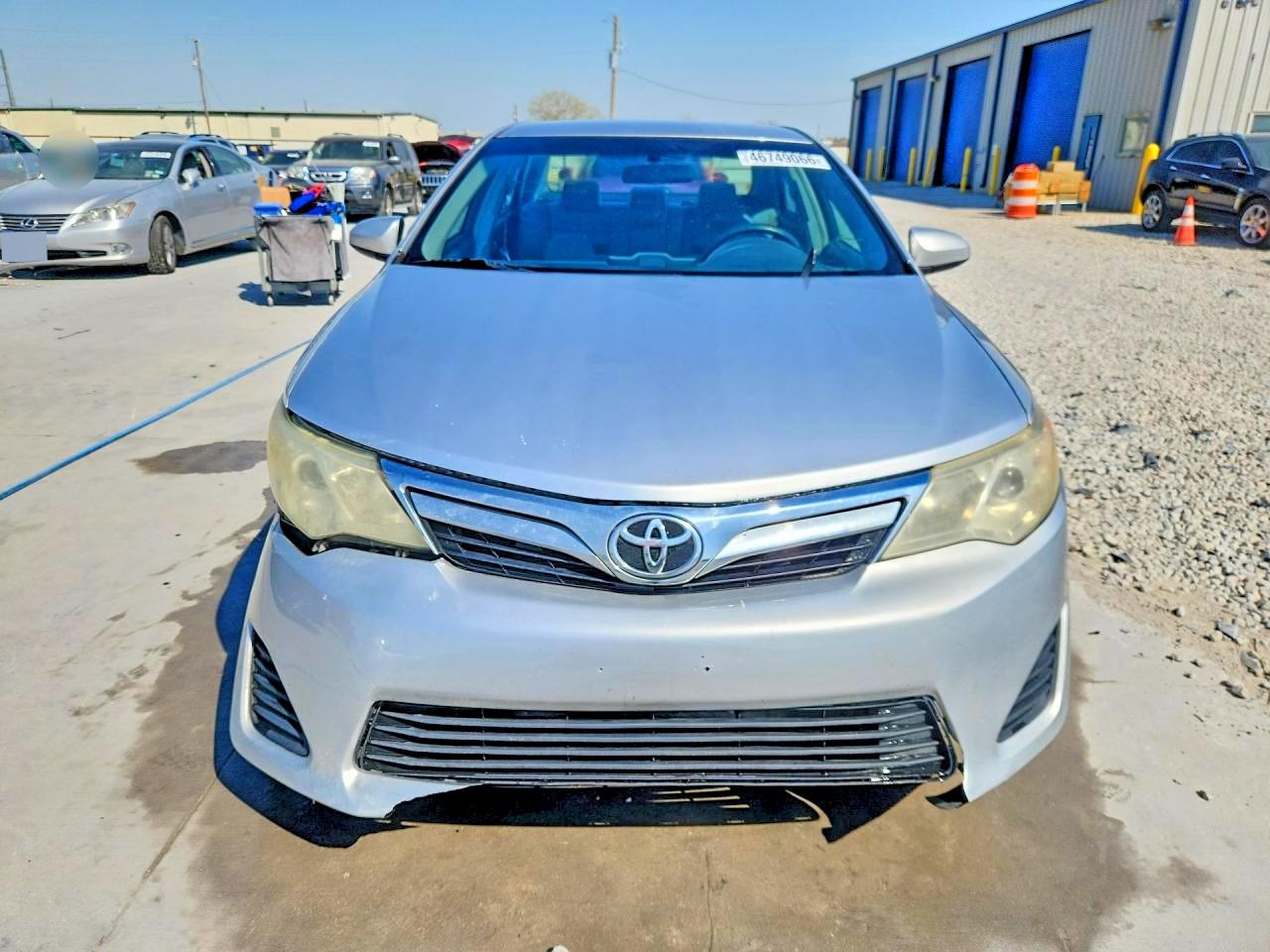 2012 Toyota Camry Le Silver vin: 4T1BF1FK4CU042511