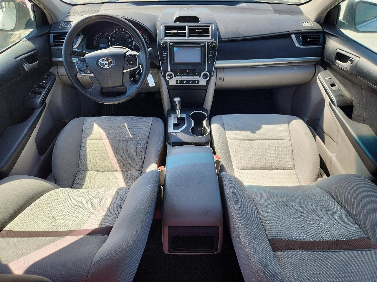 2012 Toyota Camry Le Silver vin: 4T1BF1FK4CU042511