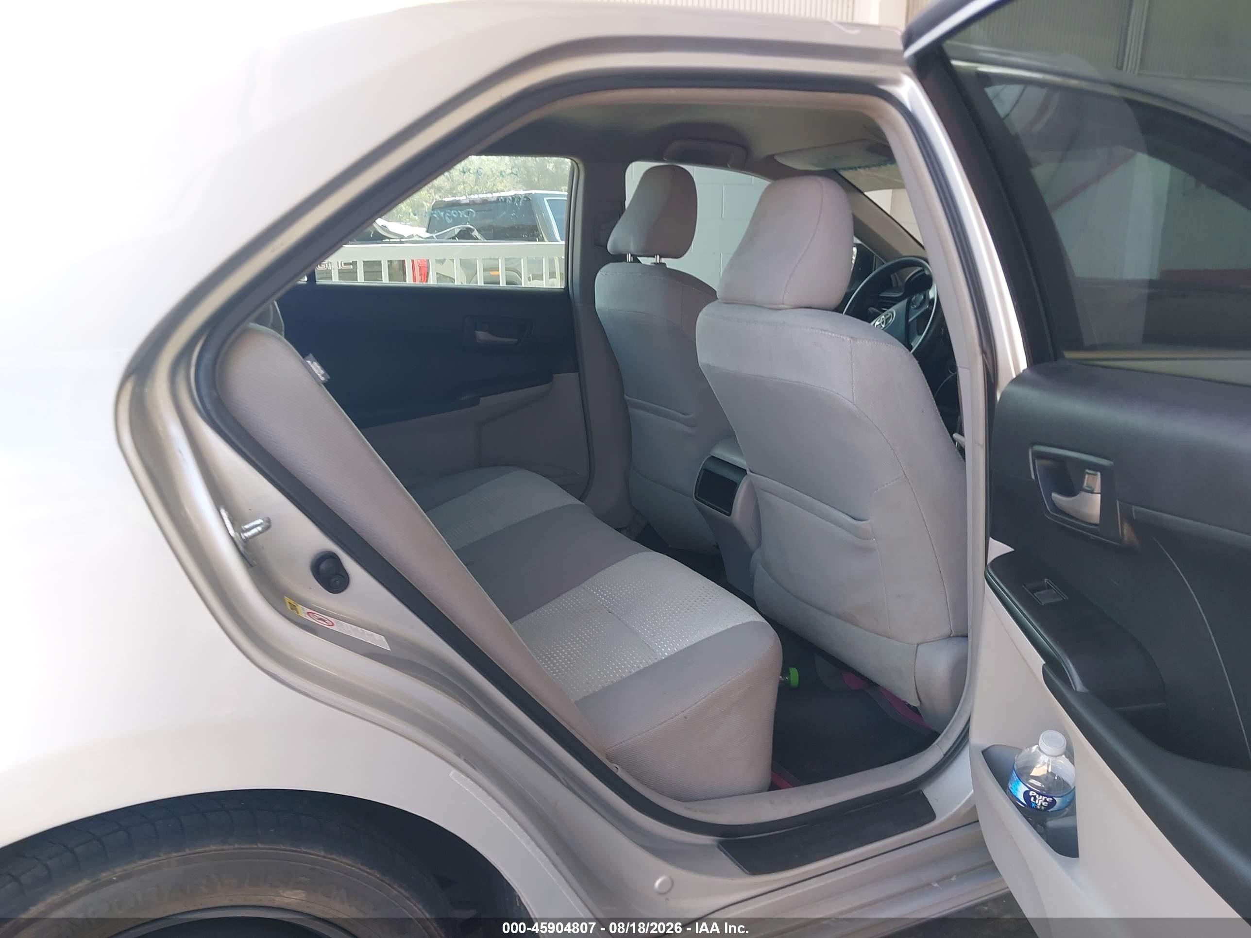 2012 Toyota Camry Le Серебряный vin: 4T1BF1FK4CU044145
