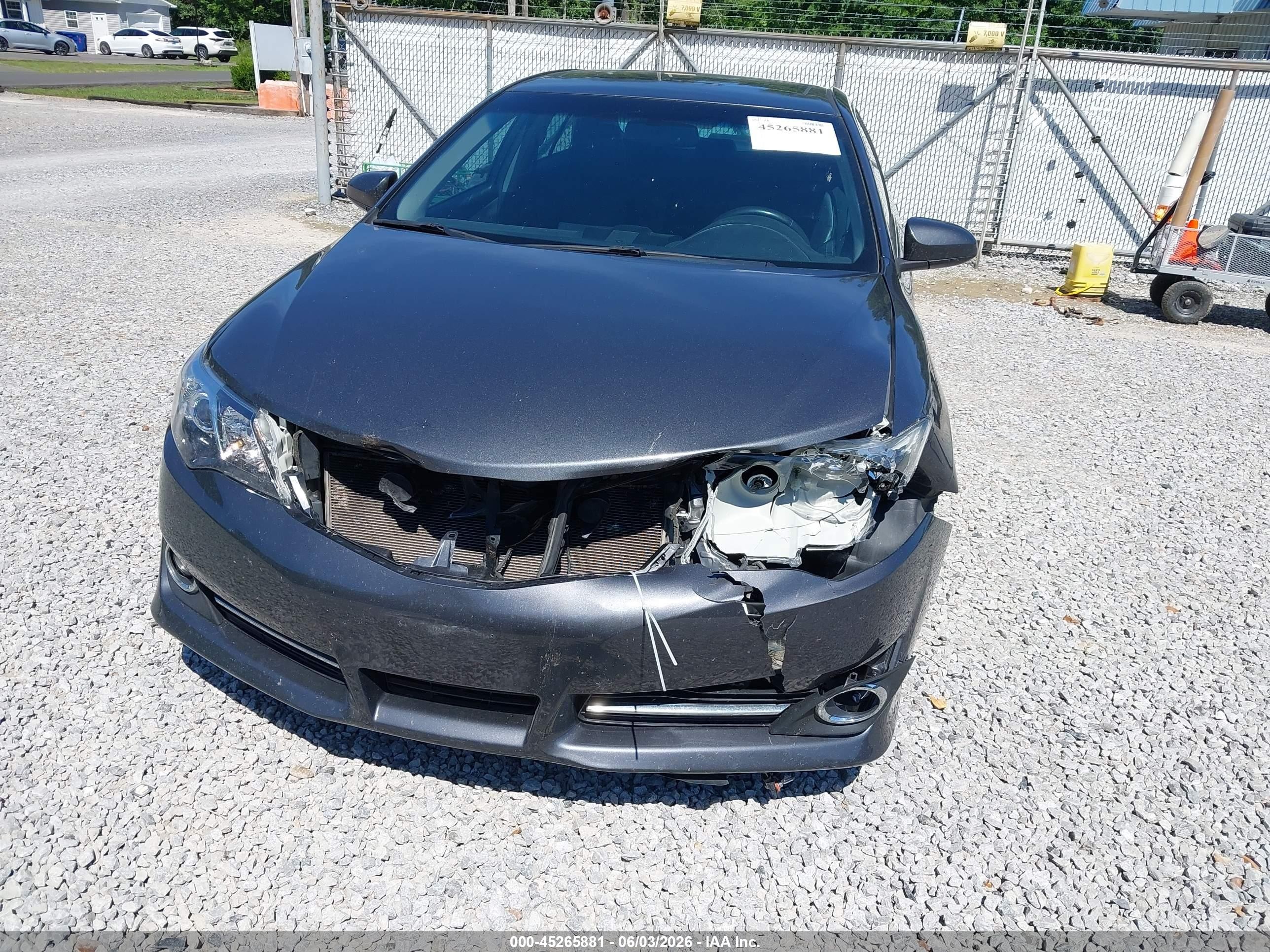 2012 Toyota Camry Se Silver vin: 4T1BF1FK4CU046557