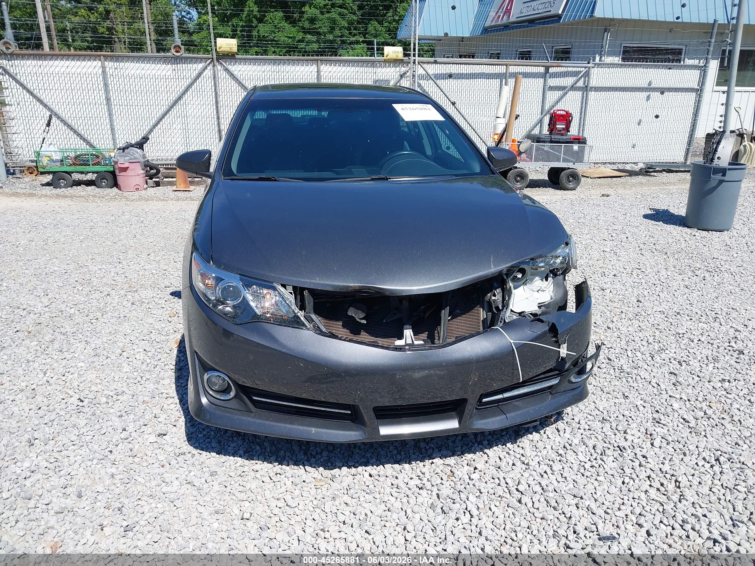 2012 Toyota Camry Se Silver vin: 4T1BF1FK4CU046557