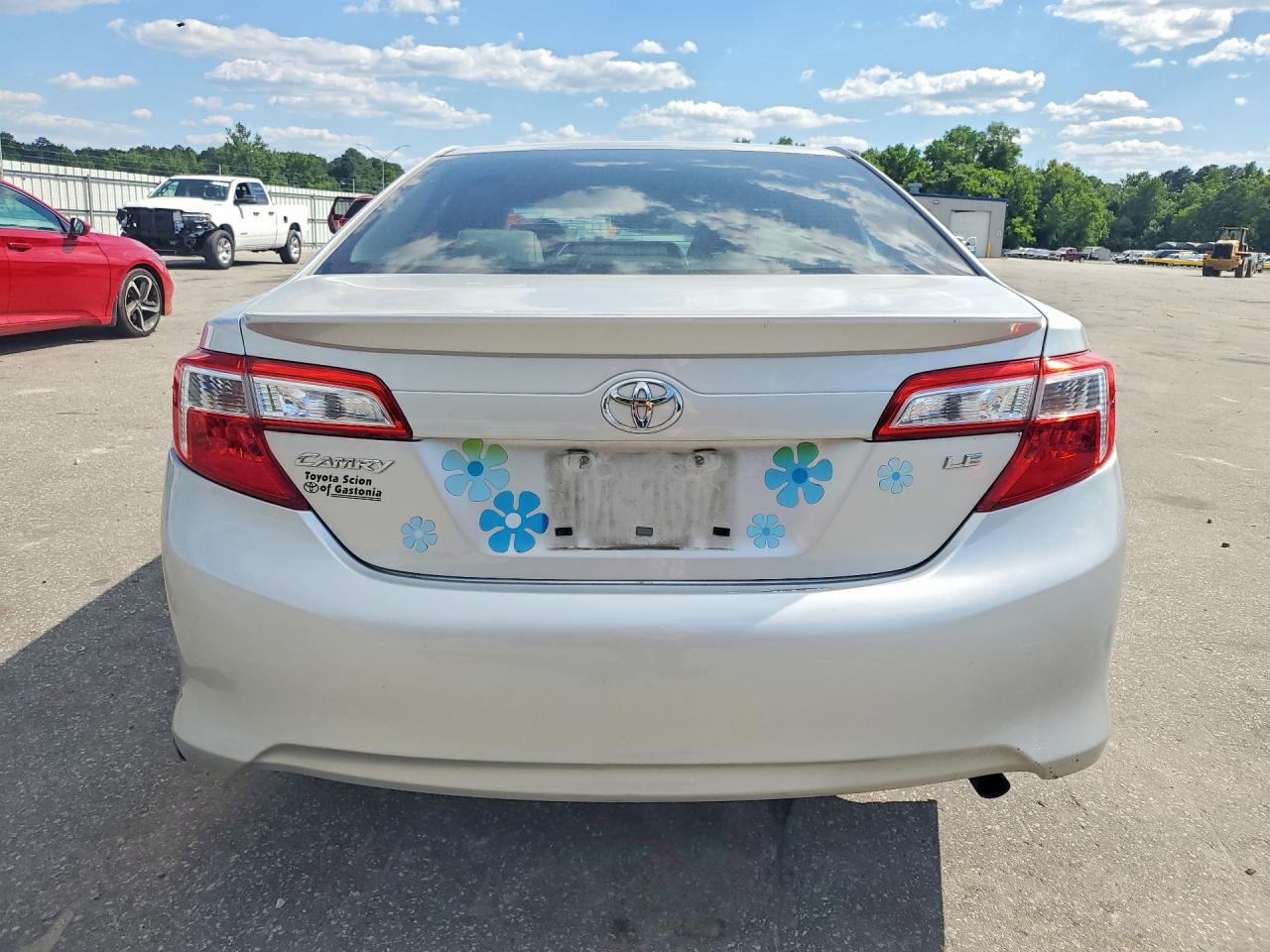 2012 Toyota Camry Le Silver vin: 4T1BF1FK4CU052052