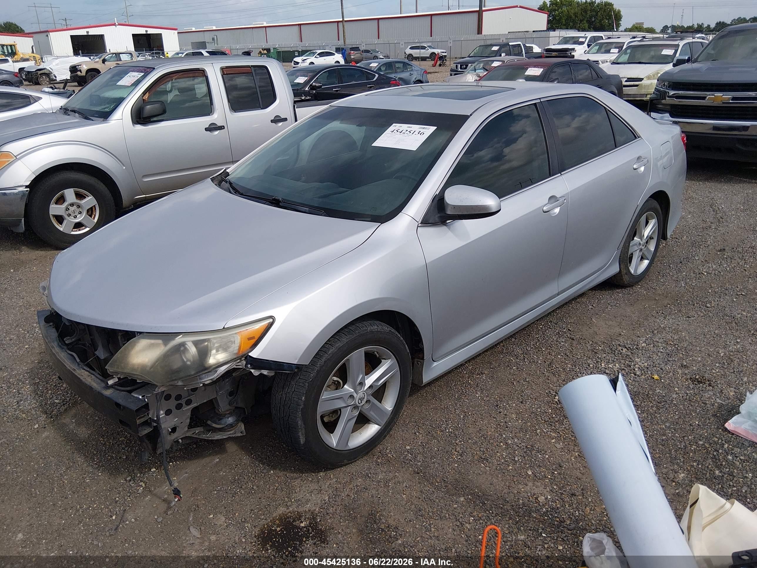 2012 Toyota Camry Se/le/xle Silver vin: 4T1BF1FK4CU064976