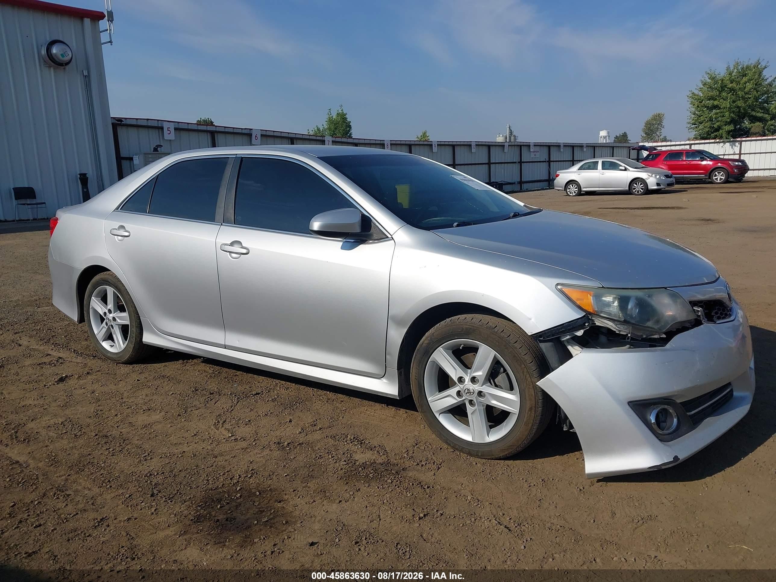 2012 Toyota Camry Se Серебряный vin: 4T1BF1FK4CU126070