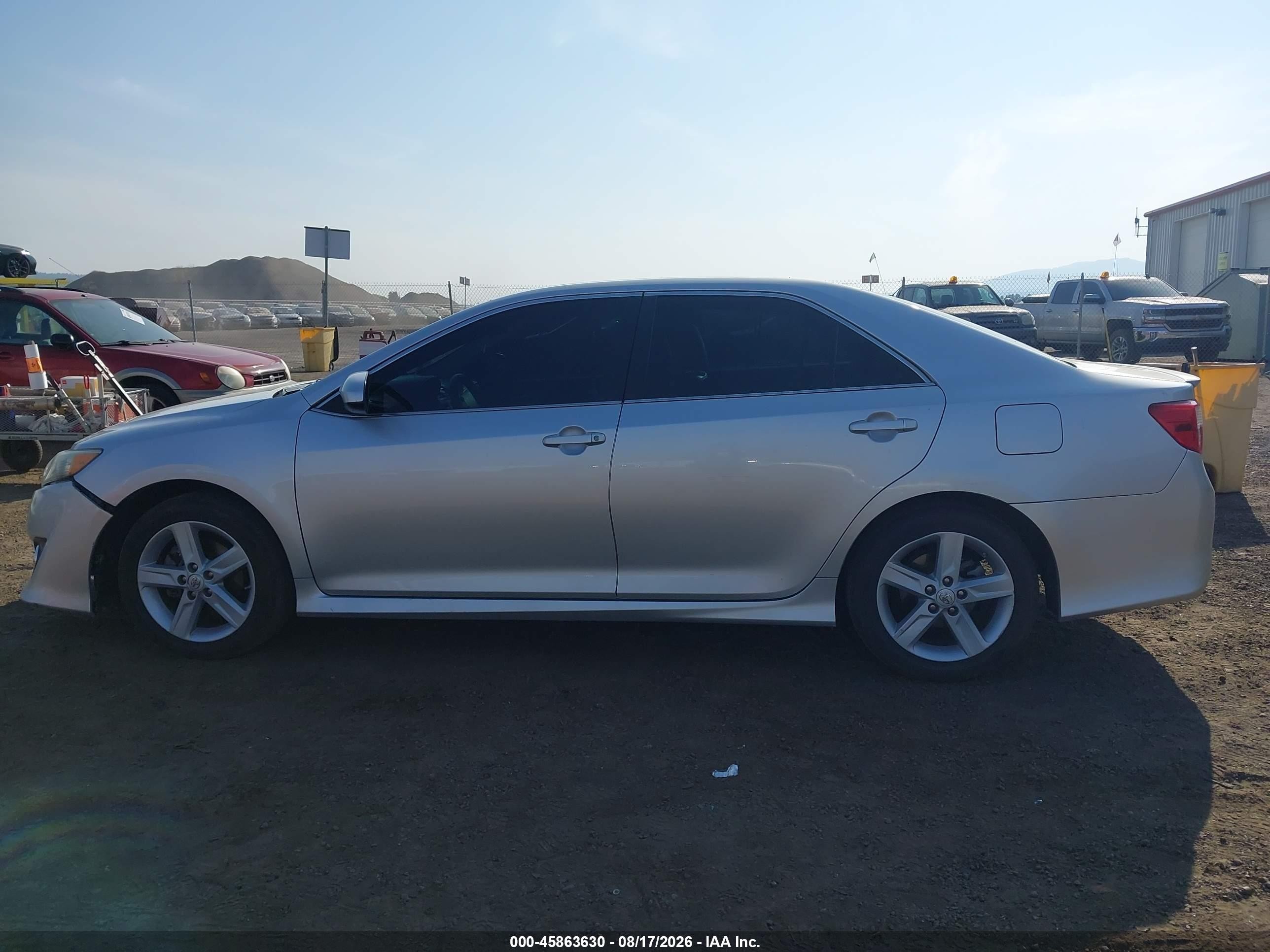 2012 Toyota Camry Se Серебряный vin: 4T1BF1FK4CU126070