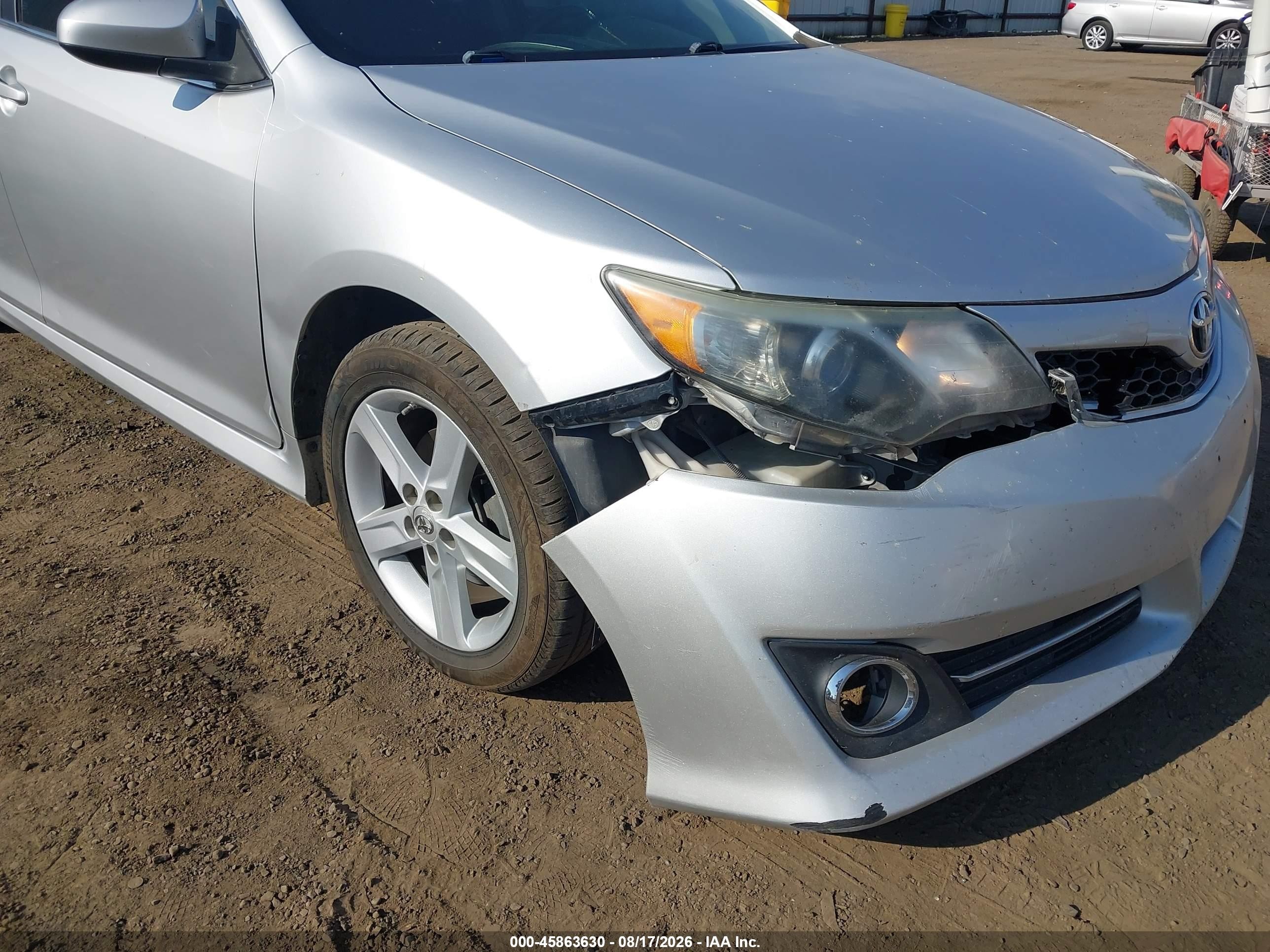 2012 Toyota Camry Se Серебряный vin: 4T1BF1FK4CU126070