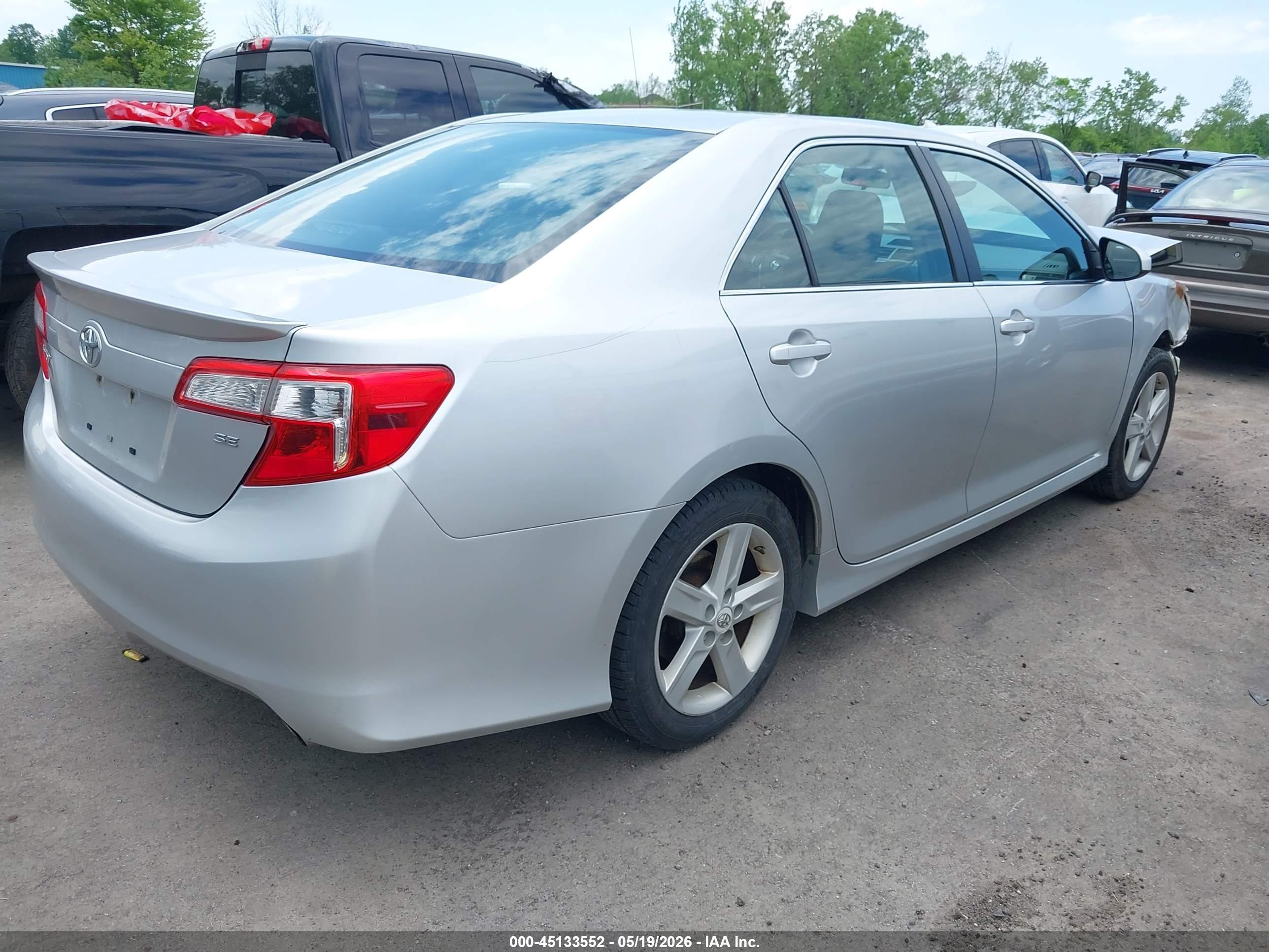2012 Toyota Camry Se Silver vin: 4T1BF1FK4CU140437