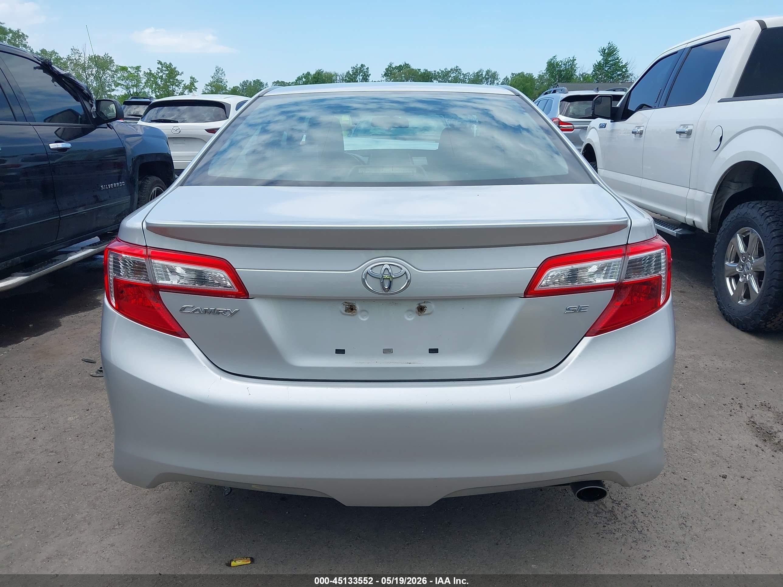2012 Toyota Camry Se Silver vin: 4T1BF1FK4CU140437