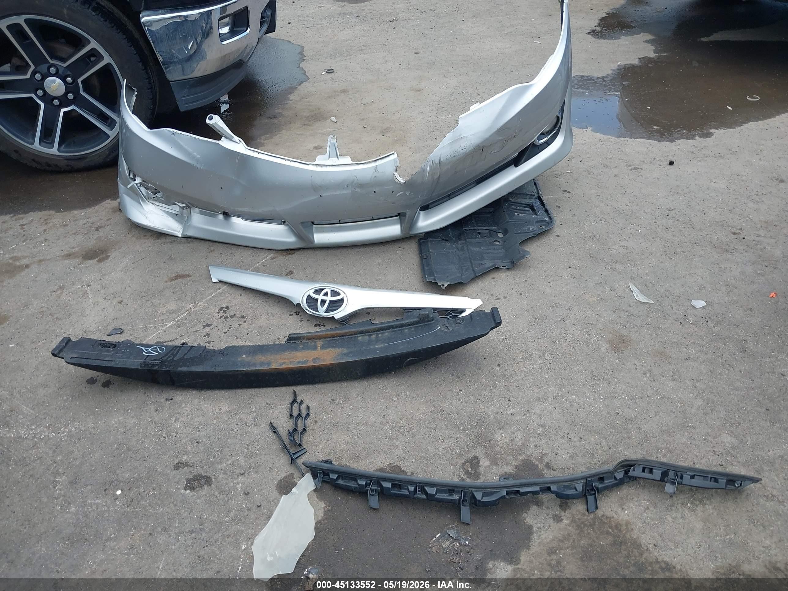2012 Toyota Camry Se Silver vin: 4T1BF1FK4CU140437