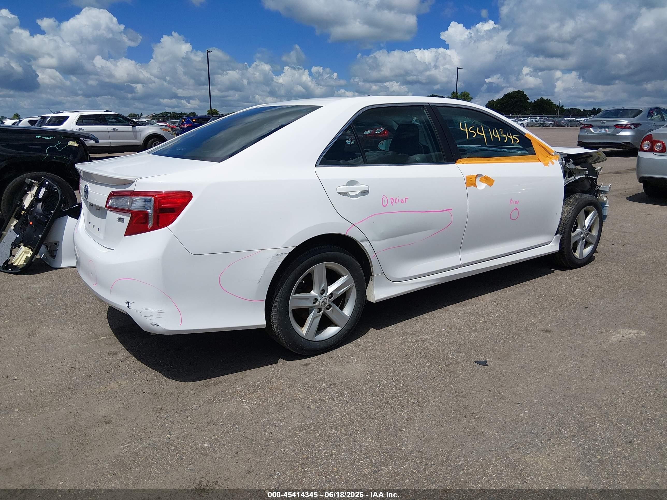 2012 Toyota Camry Se White vin: 4T1BF1FK4CU144262