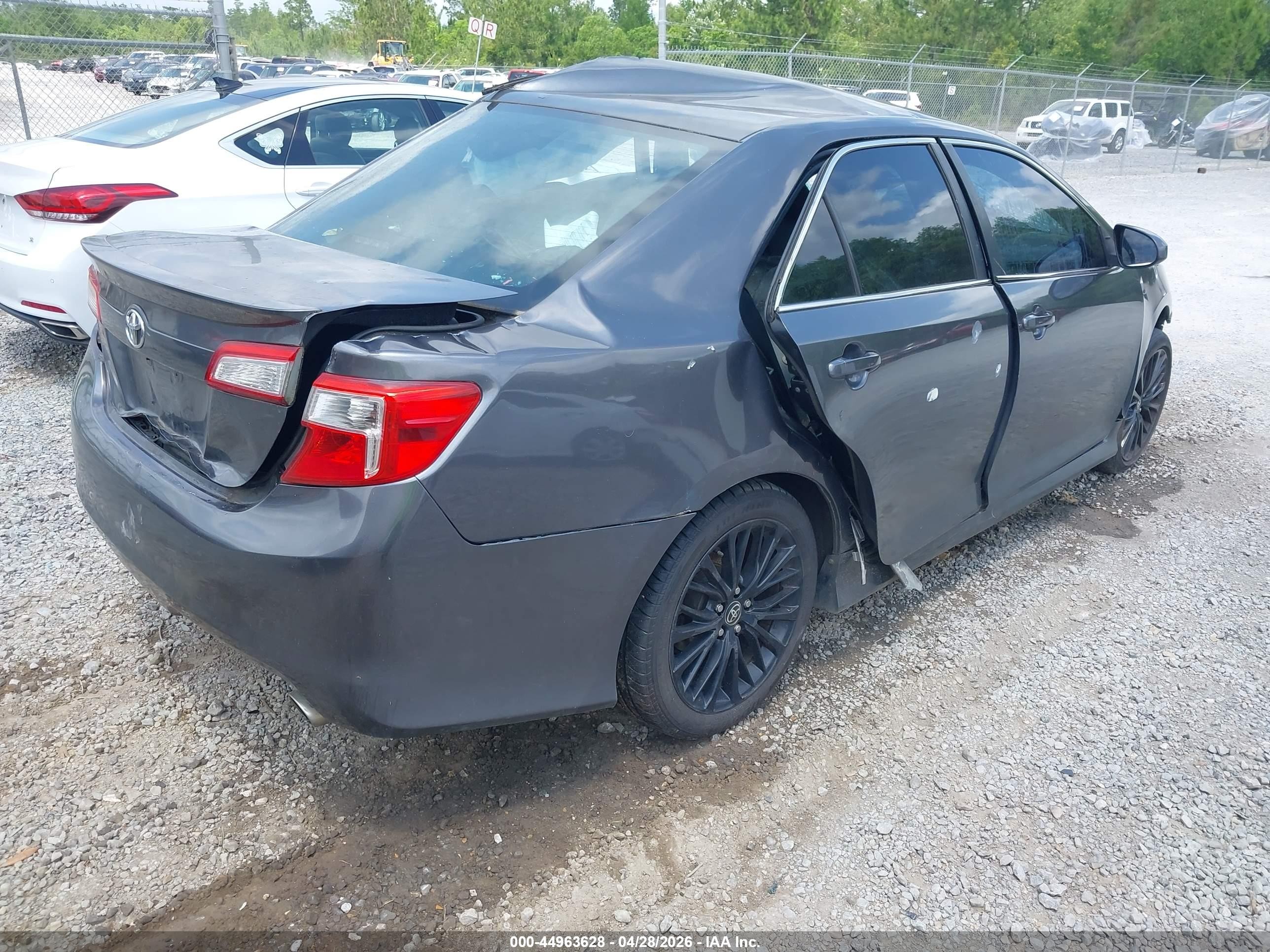 2012 Toyota Camry Se Серый vin: 4T1BF1FK4CU175415