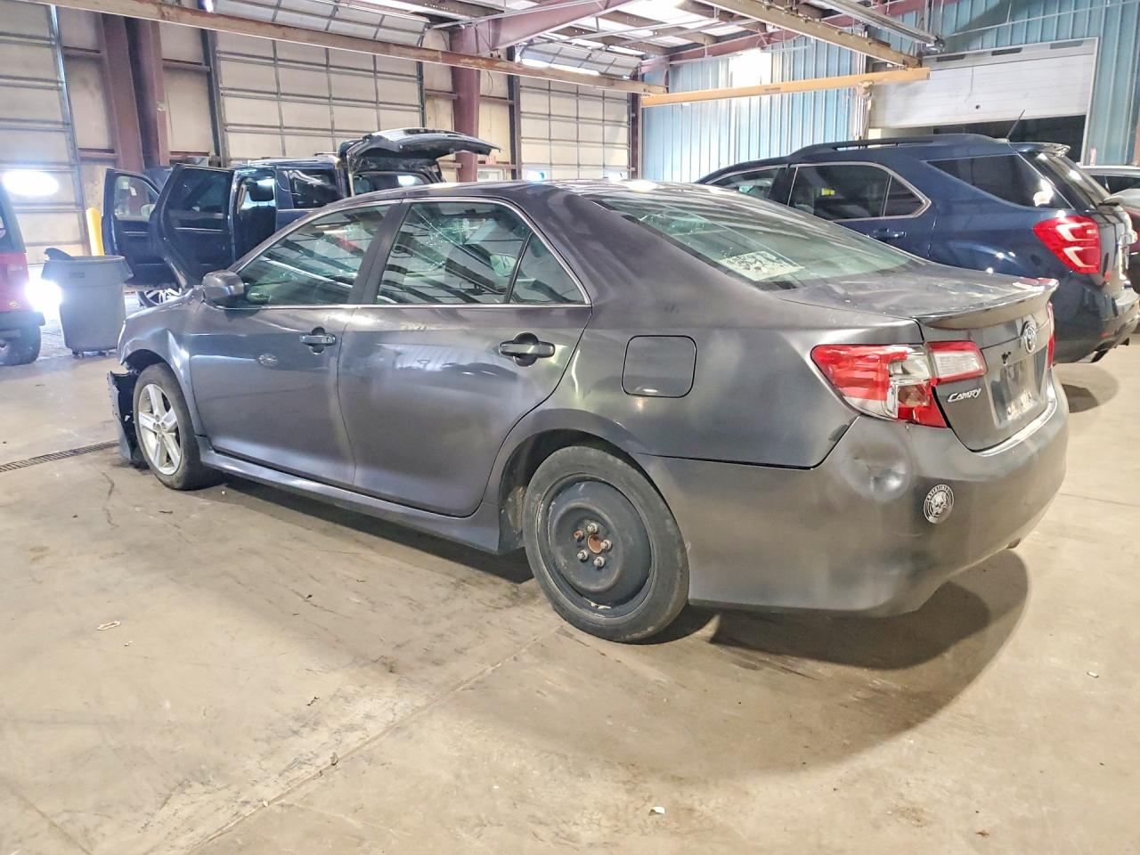 2012 Toyota Camry Se Gray vin: 4T1BF1FK4CU180310