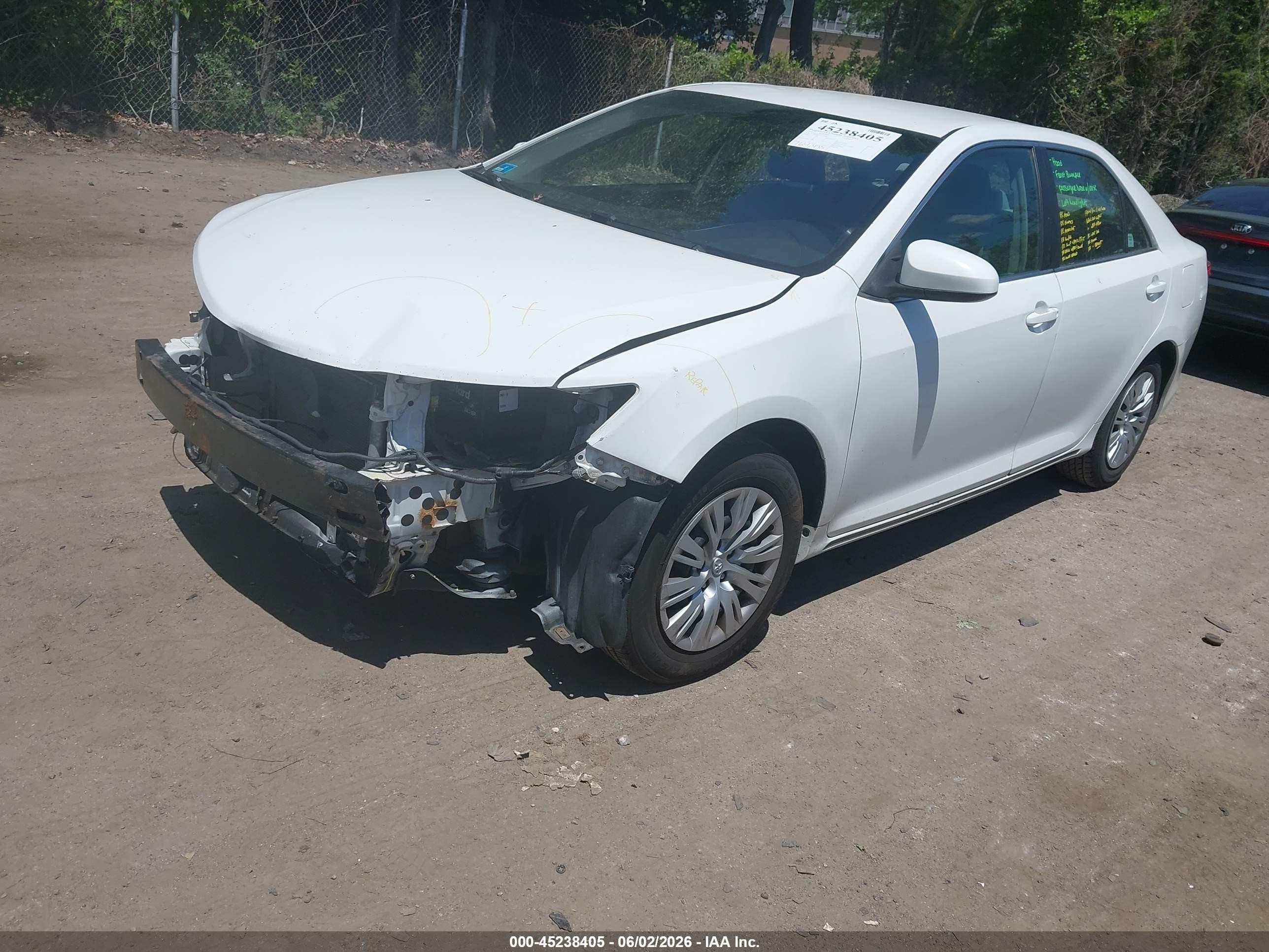 2012 Toyota Camry Le White vin: 4T1BF1FK4CU190786