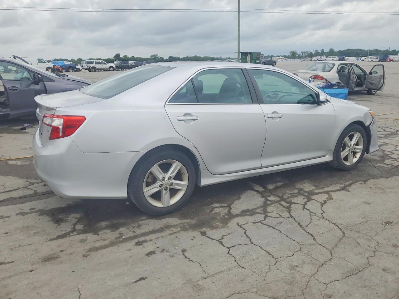 2012 Toyota Camry Se Silver vin: 4T1BF1FK4CU193364