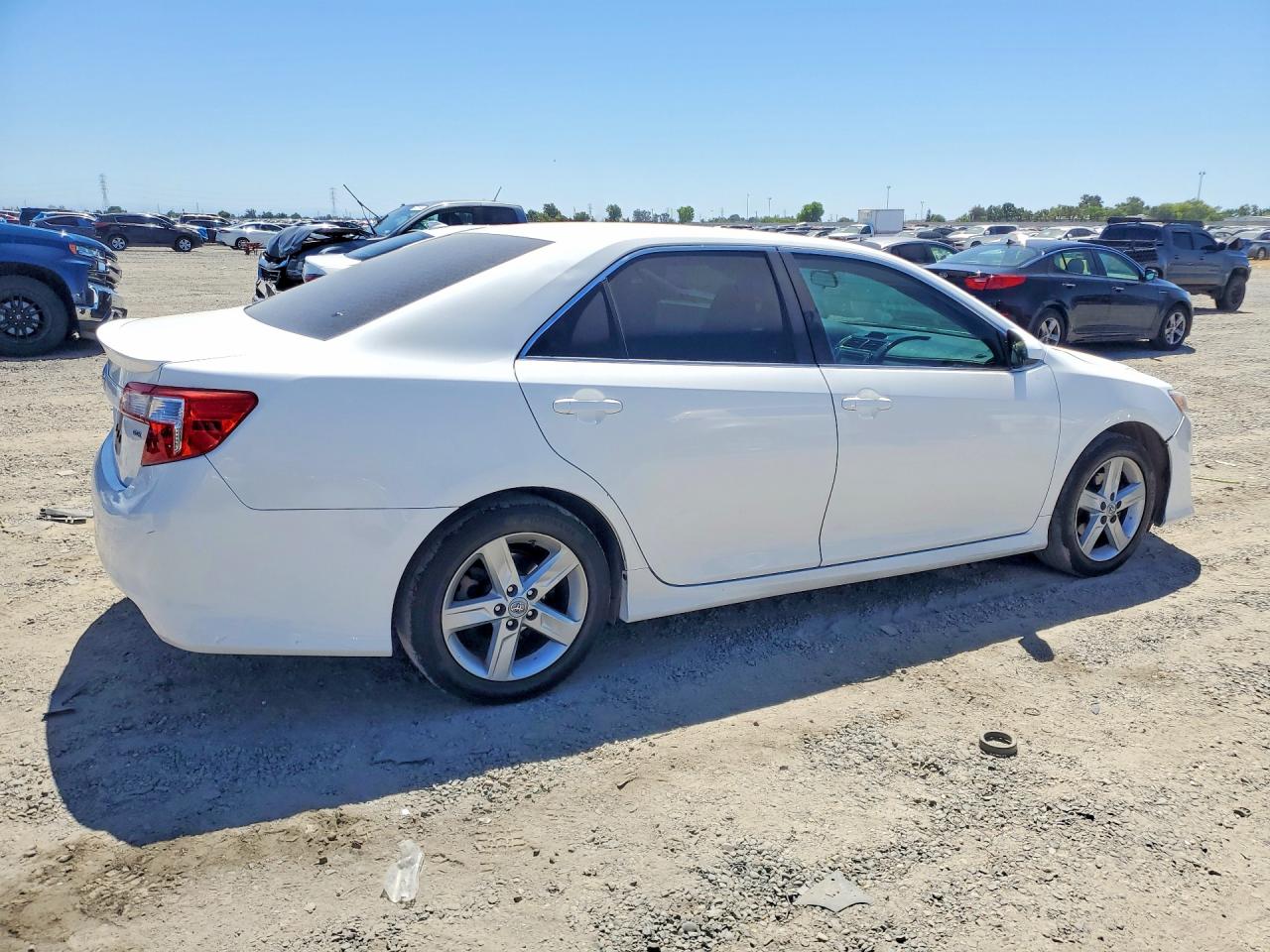 2012 Toyota Camry Se White vin: 4T1BF1FK4CU528509