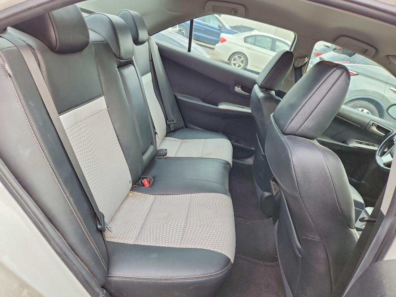 2012 Toyota Camry Se Белый vin: 4T1BF1FK4CU533337