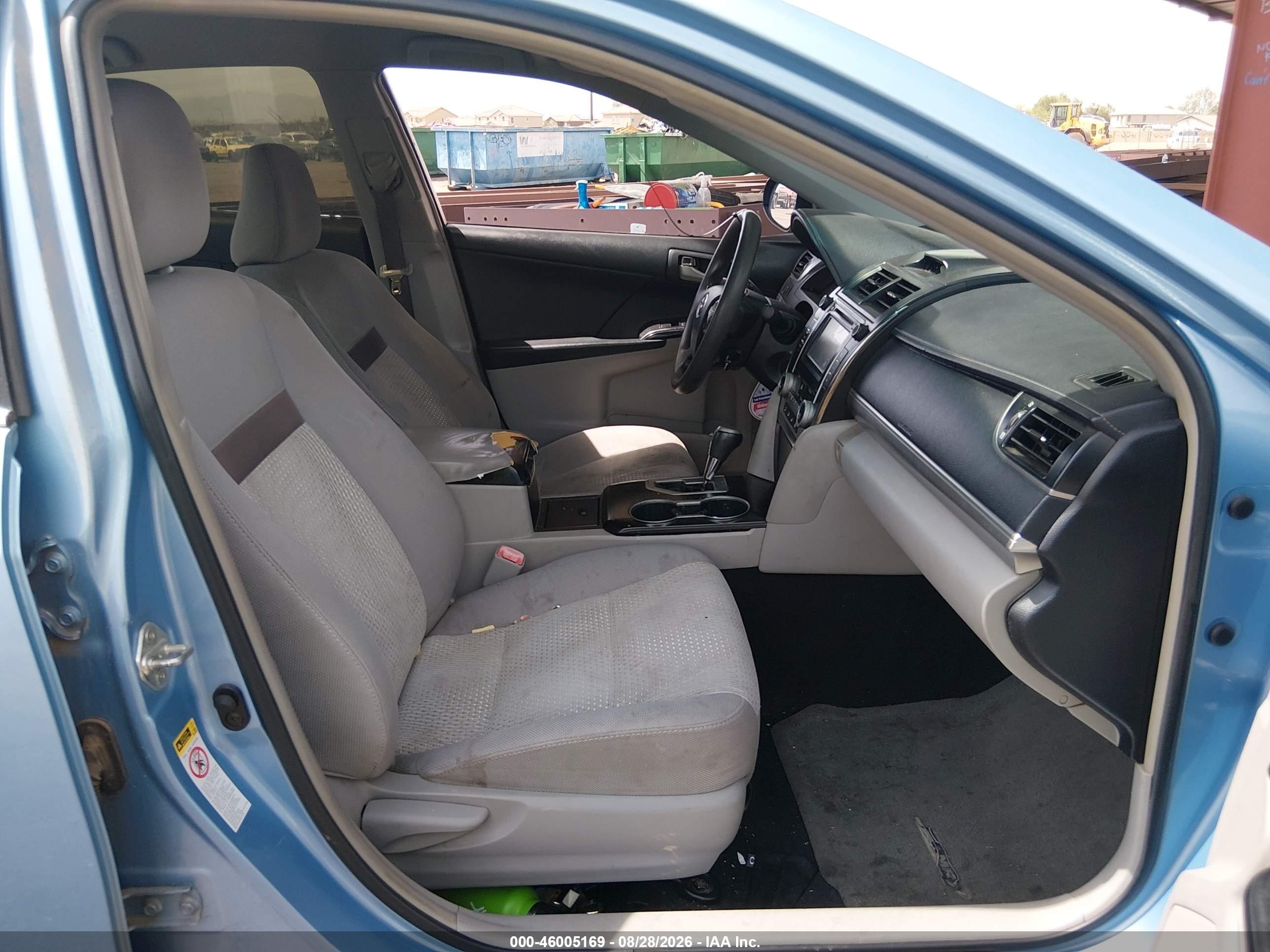 2012 Toyota Camry Le Blue vin: 4T1BF1FK4CU536349