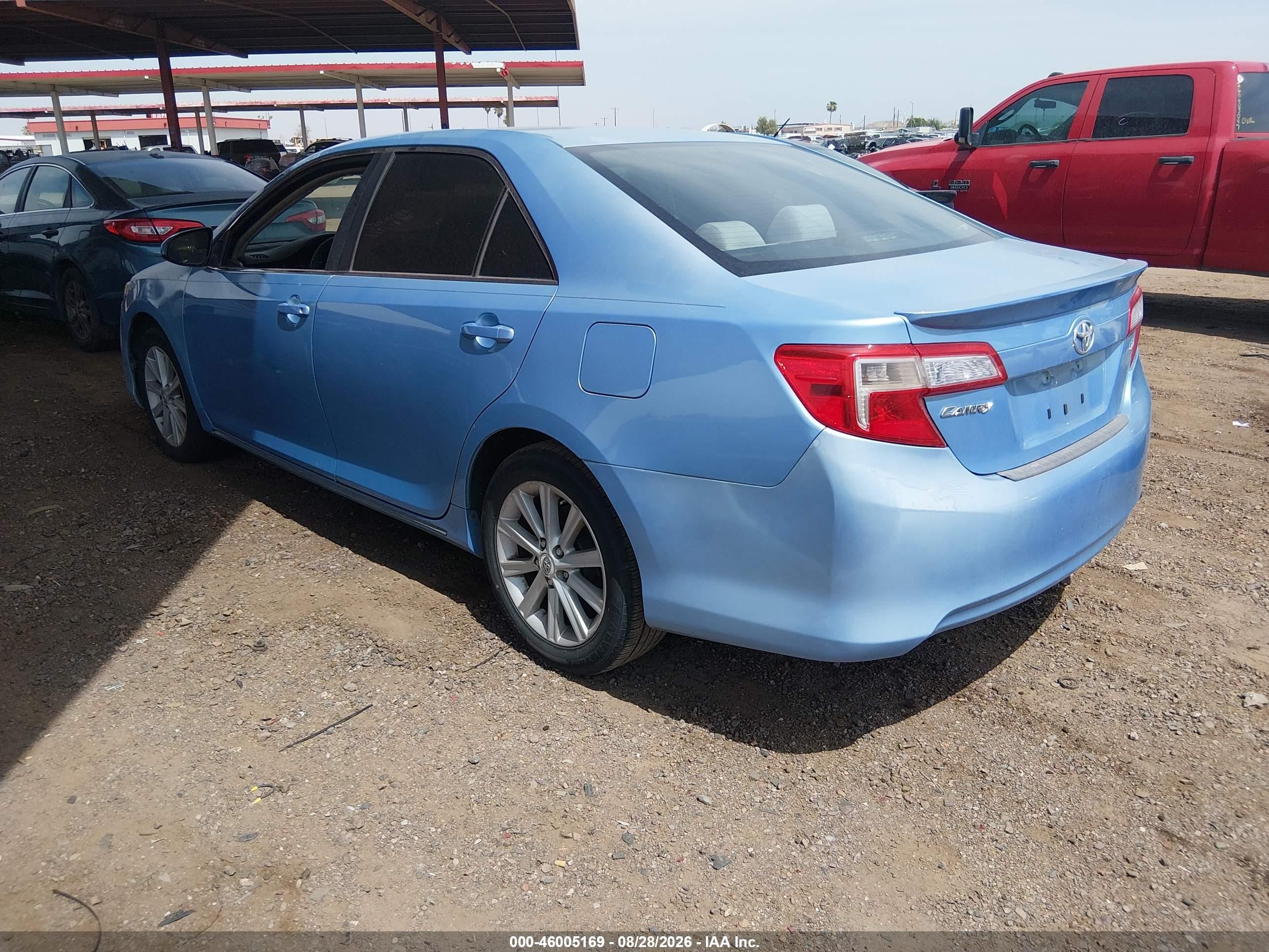 2012 Toyota Camry Le Blue vin: 4T1BF1FK4CU536349