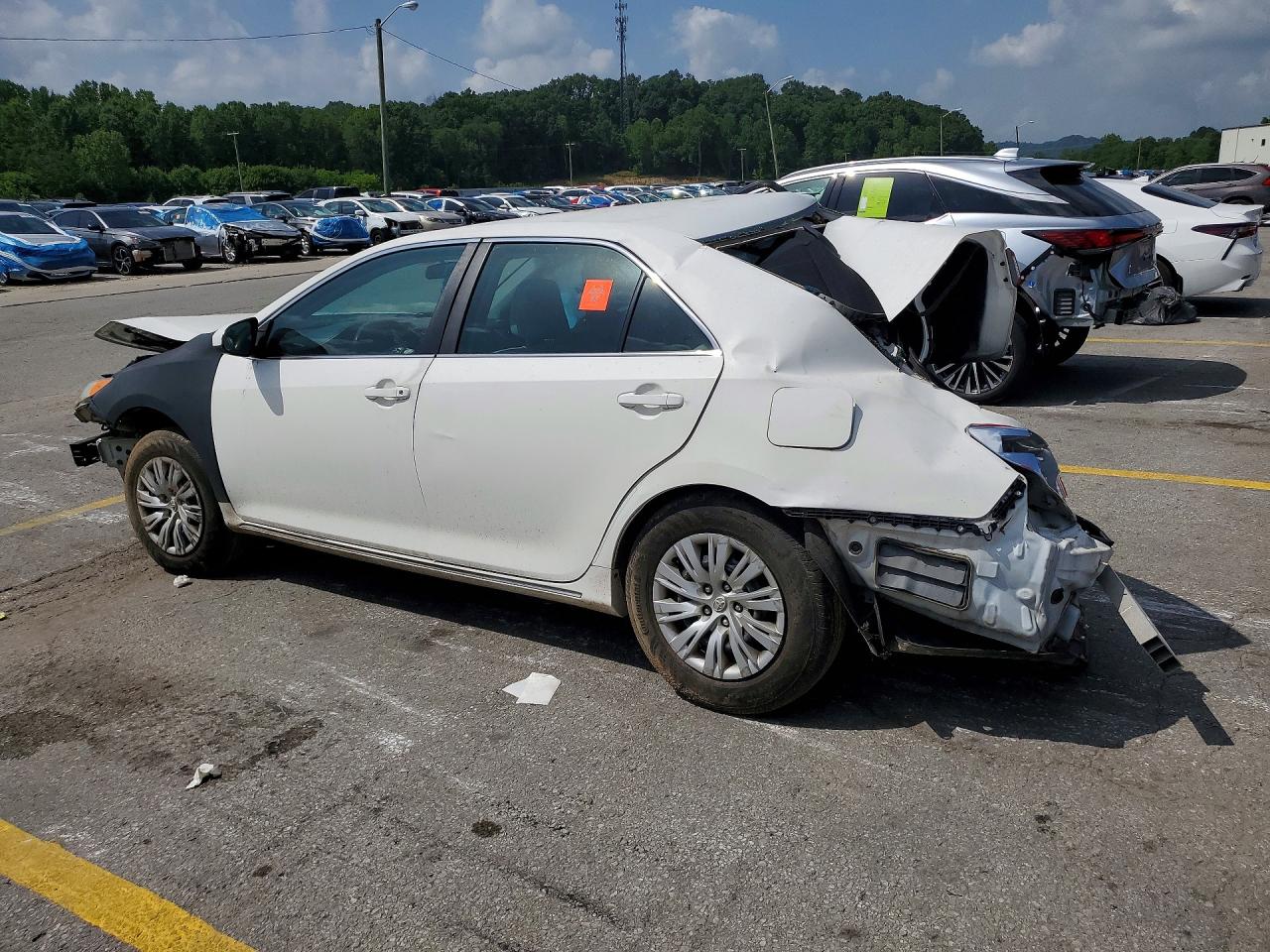 2012 Toyota Camry Le White vin: 4T1BF1FK4CU542636