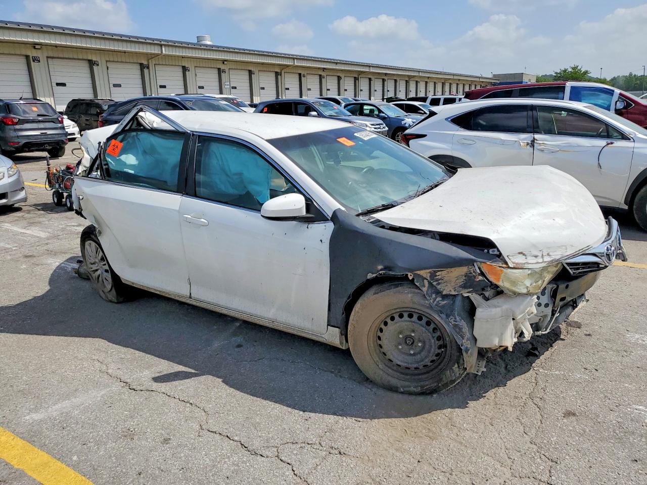 2012 Toyota Camry Le White vin: 4T1BF1FK4CU542636