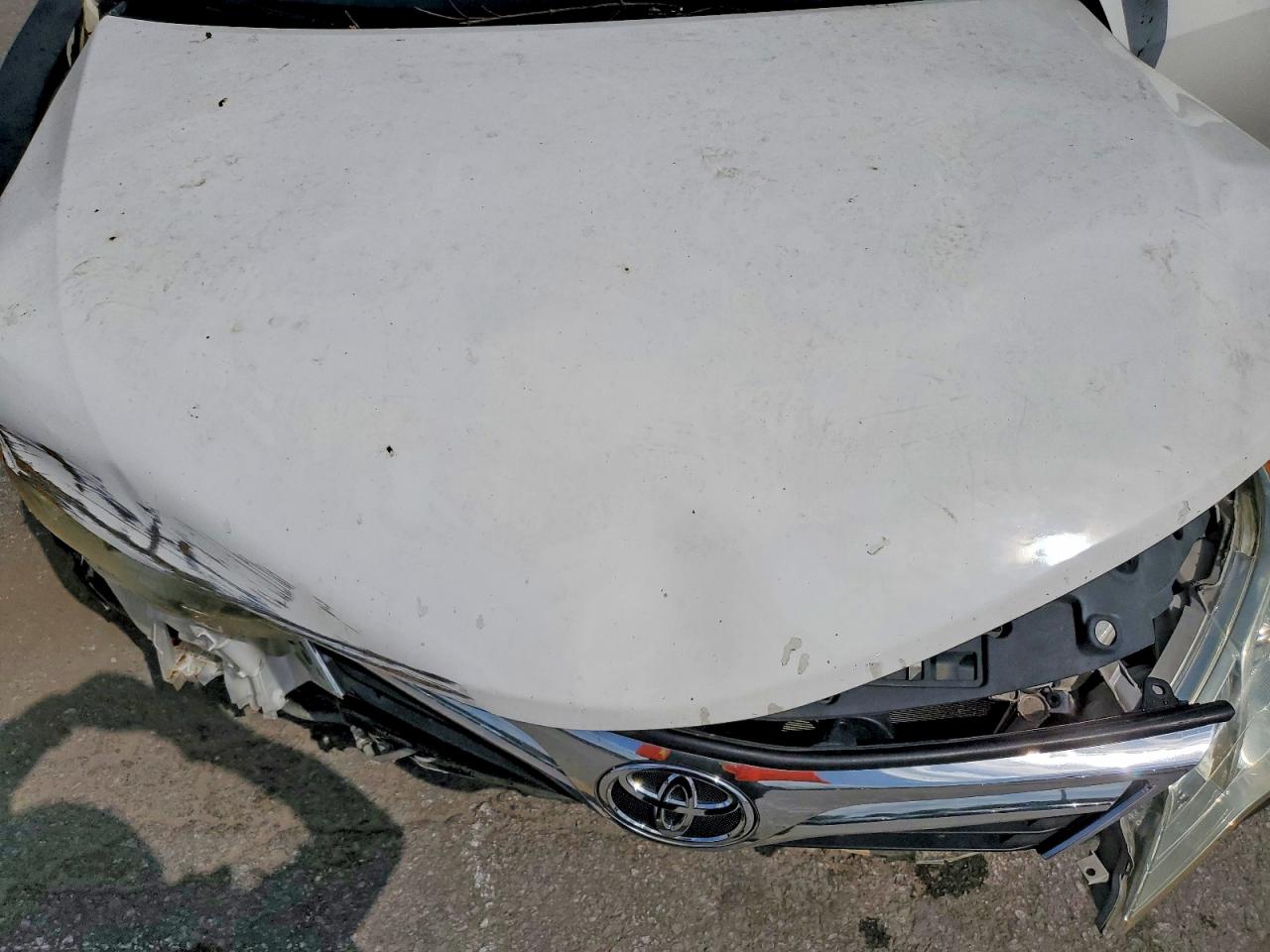 2012 Toyota Camry Le White vin: 4T1BF1FK4CU542636