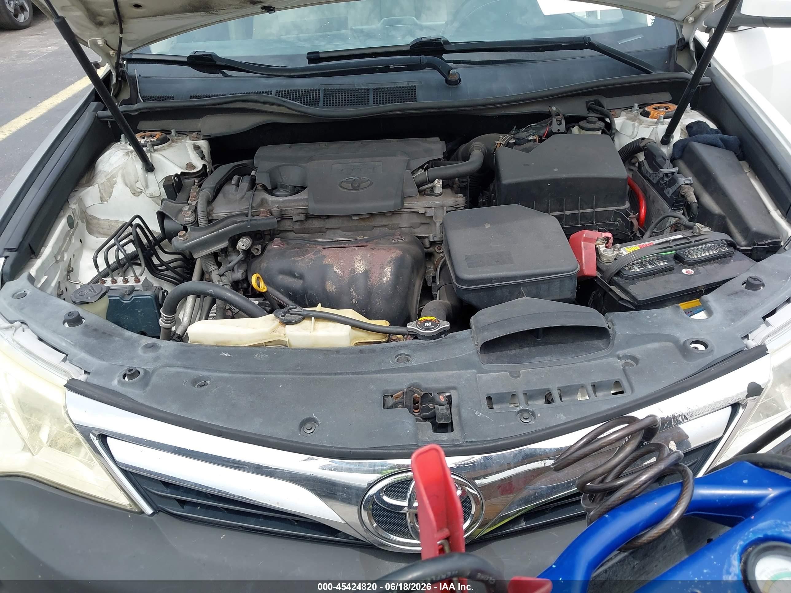2012 Toyota Camry Le White vin: 4T1BF1FK4CU547173