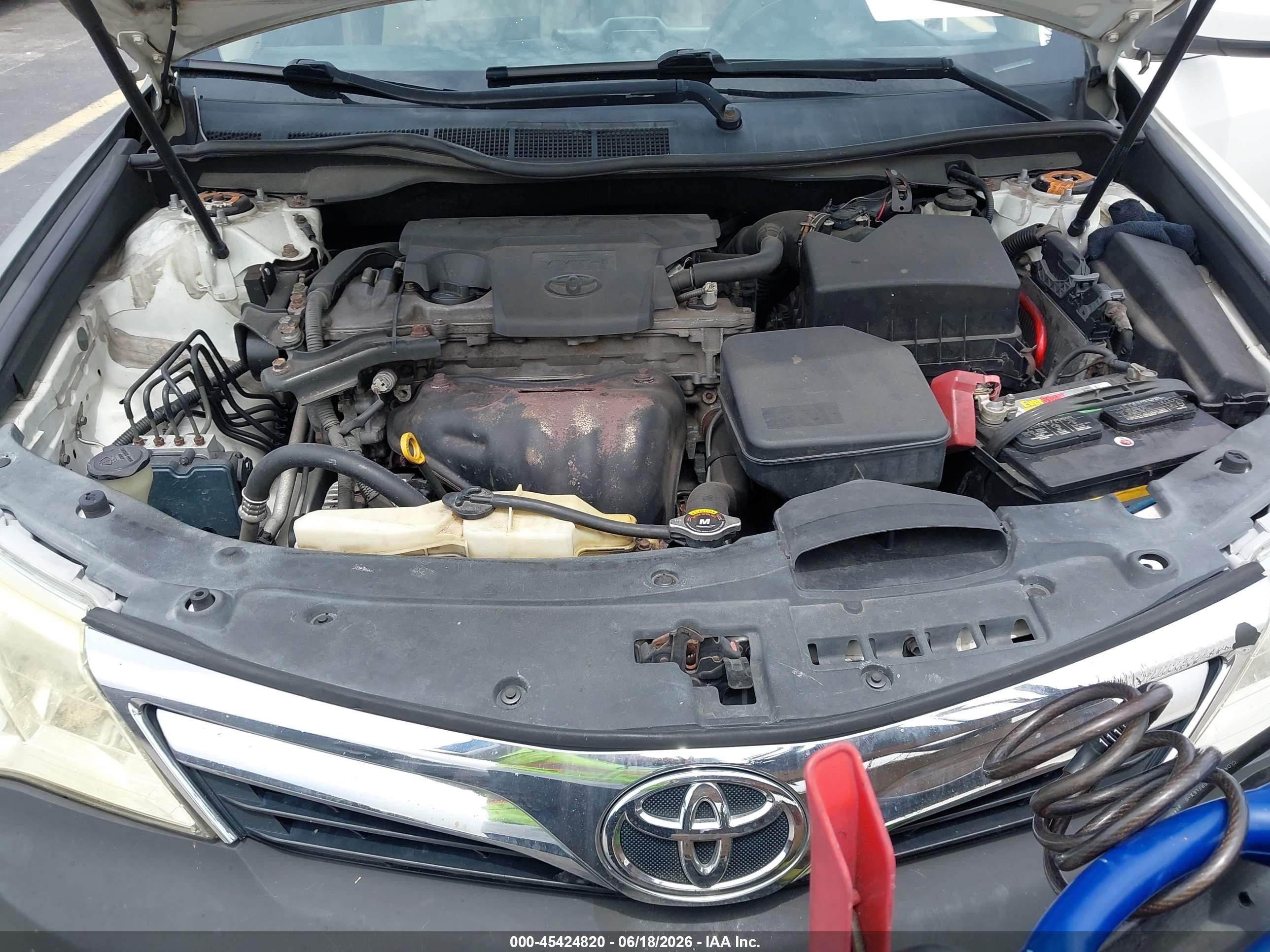 2012 Toyota Camry Le White vin: 4T1BF1FK4CU547173