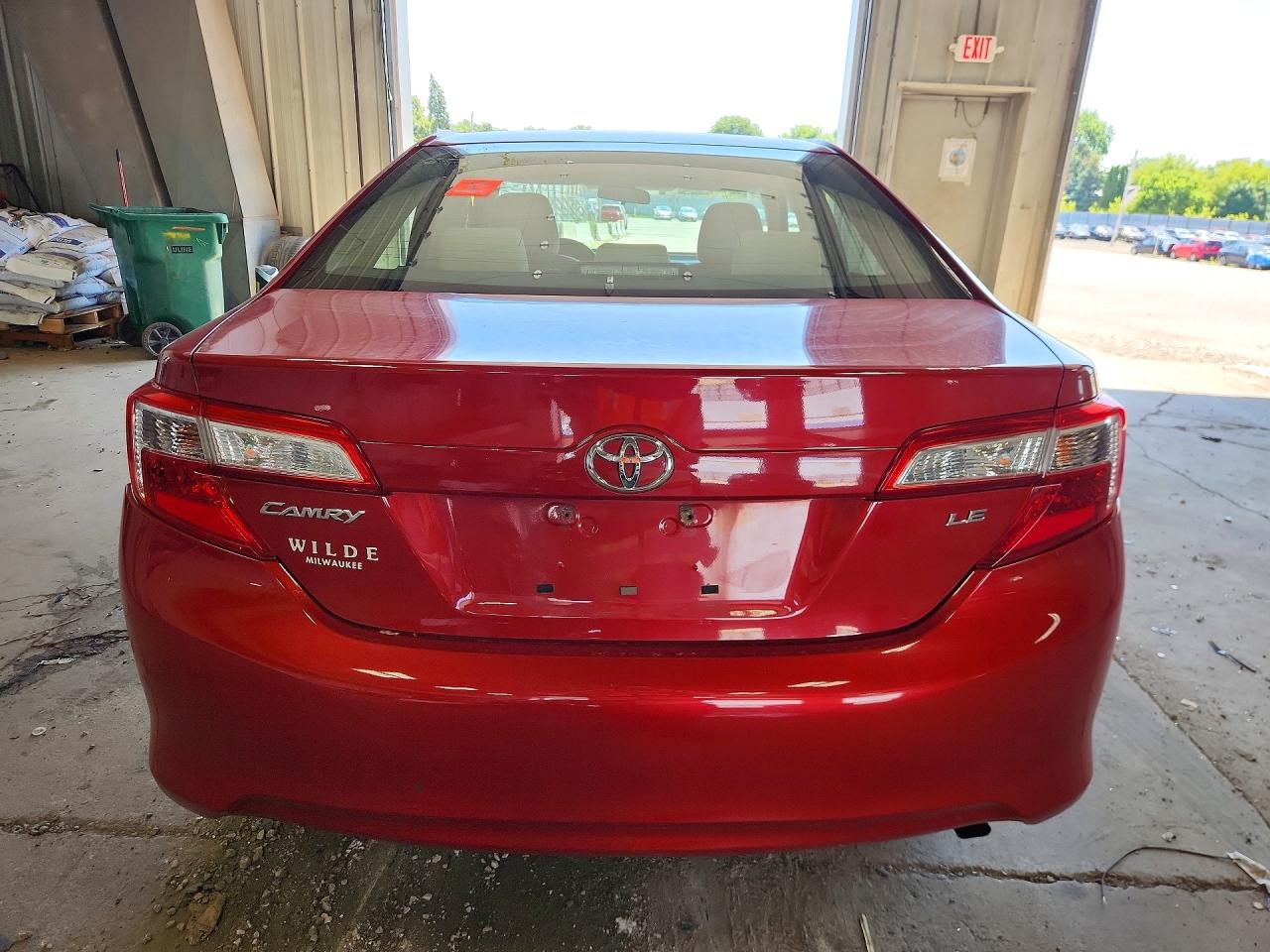 2012 Toyota Camry Le Red vin: 4T1BF1FK4CU548503