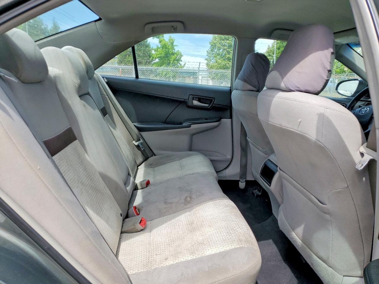 2012 Toyota Camry Le Gray vin: 4T1BF1FK4CU571957