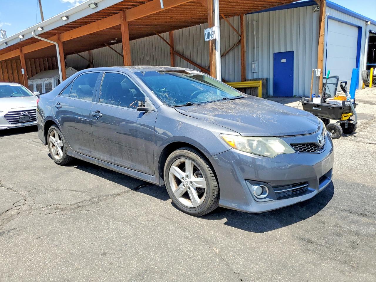 2012 Toyota Camry Se Серый vin: 4T1BF1FK4CU572025