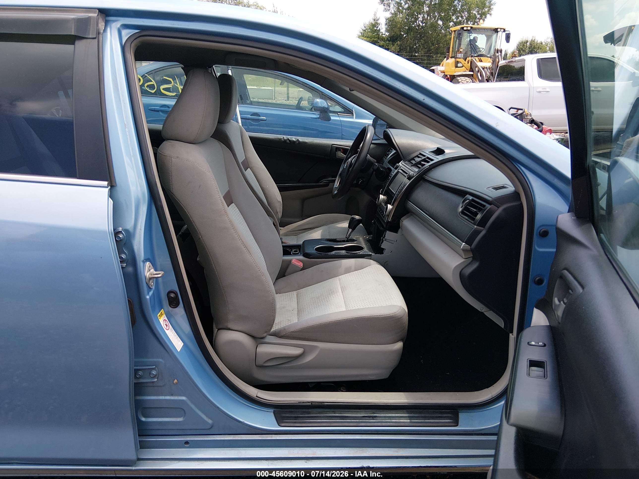 2012 Toyota Camry Le Blue vin: 4T1BF1FK4CU598687