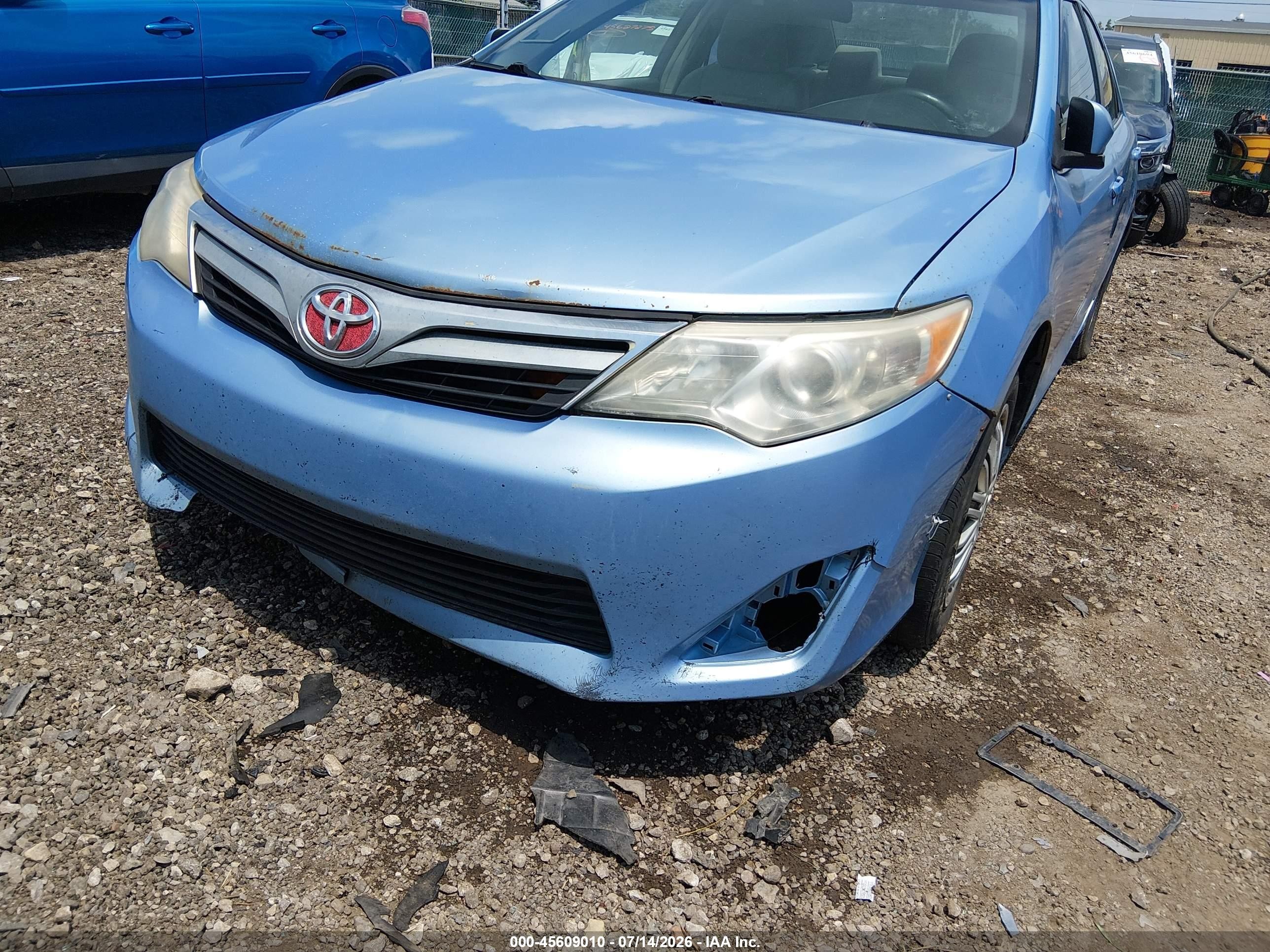 2012 Toyota Camry Le Blue vin: 4T1BF1FK4CU598687