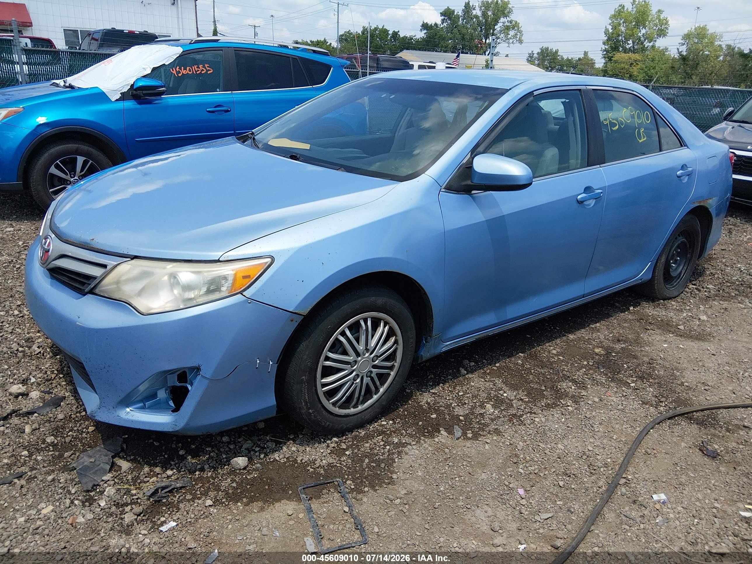 2012 Toyota Camry Le Blue vin: 4T1BF1FK4CU598687