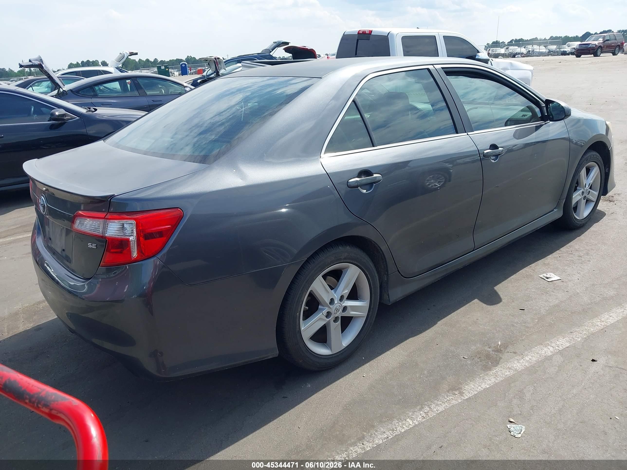 2012 Toyota Camry Se Серый vin: 4T1BF1FK4CU602284