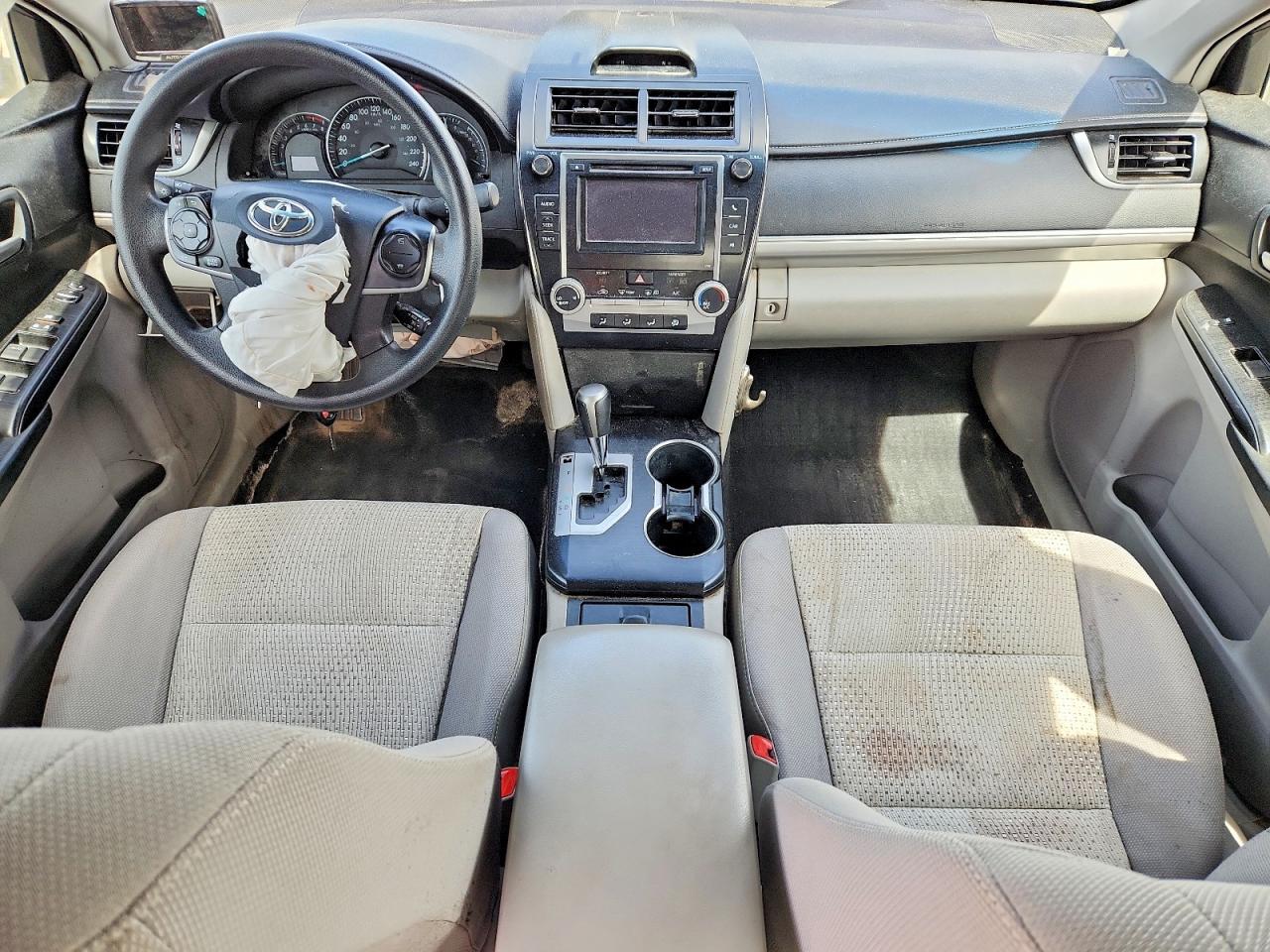 2012 Toyota Camry L Silver vin: 4T1BF1FK4CU603578