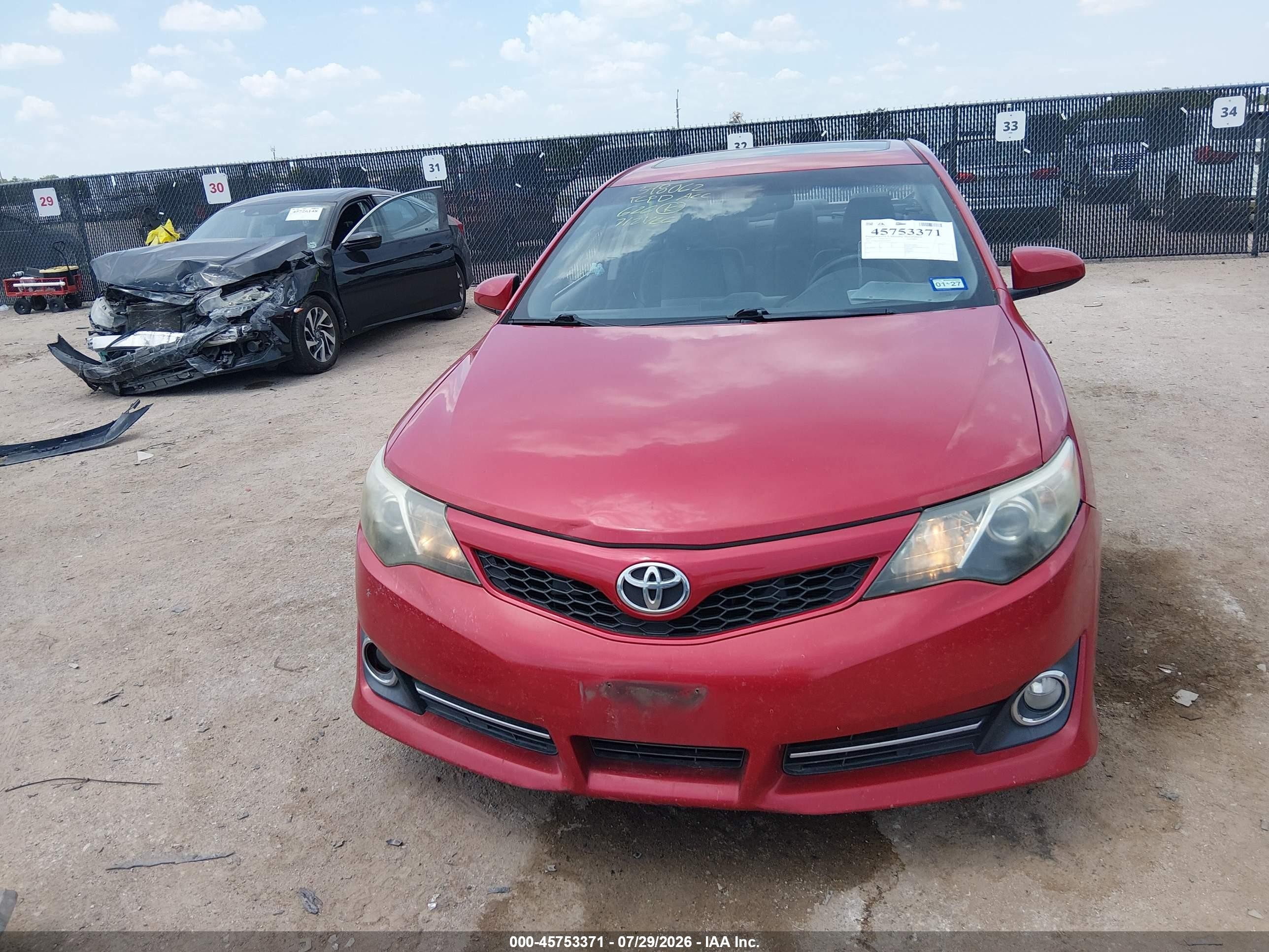 2012 Toyota Camry Se Red vin: 4T1BF1FK4CU616931