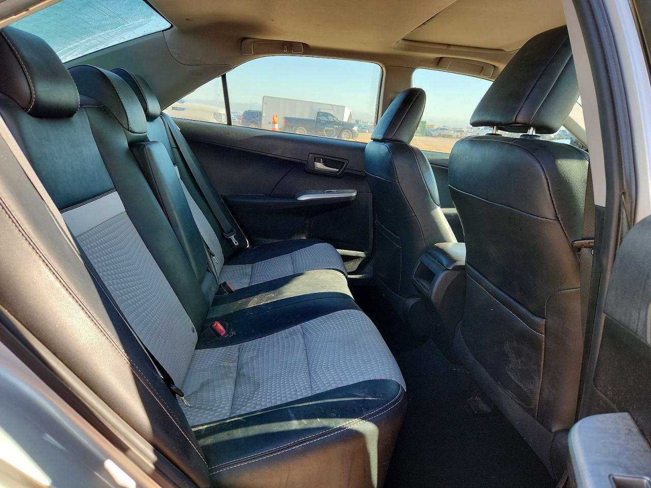 2012 Toyota Camry Se Silver vin: 4T1BF1FK4CU617562