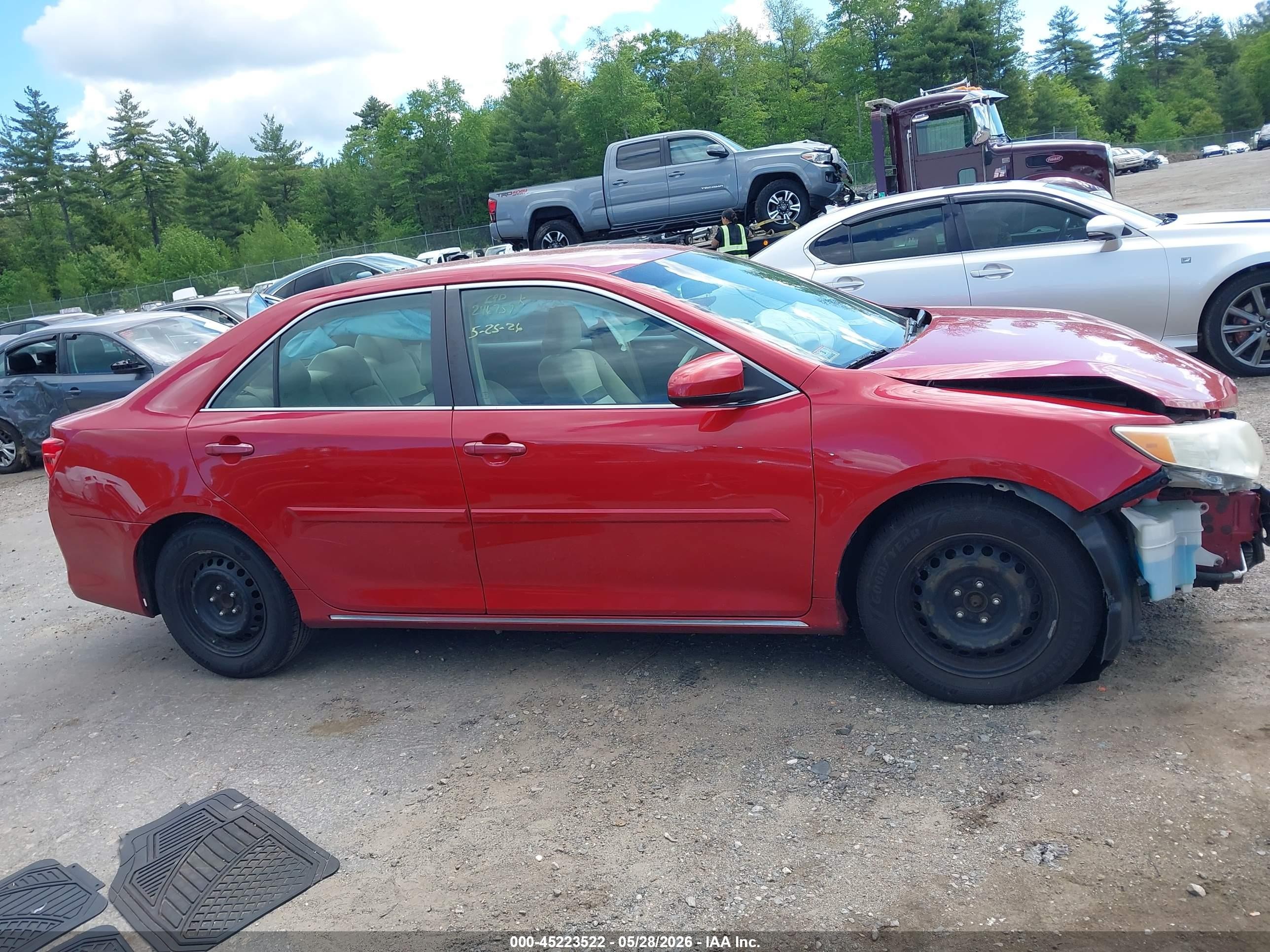 2012 Toyota Camry Le Red vin: 4T1BF1FK4CU625399