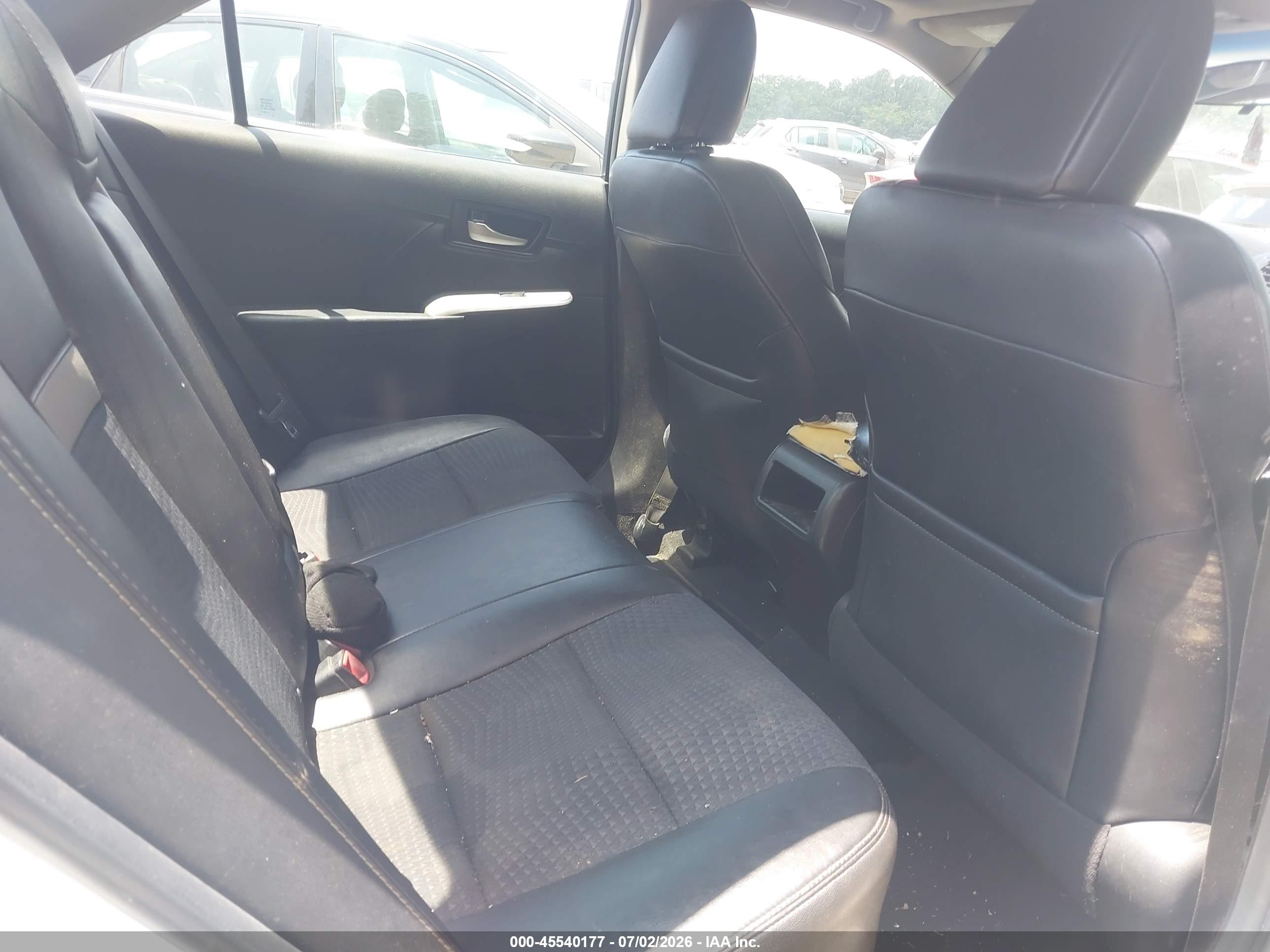2012 Toyota Camry Se Limited Edition White vin: 4T1BF1FK4CU627427