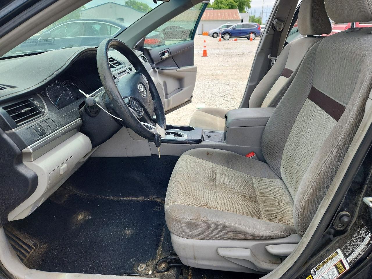 2013 Toyota Camry Le Gray vin: 4T1BF1FK4DU205322