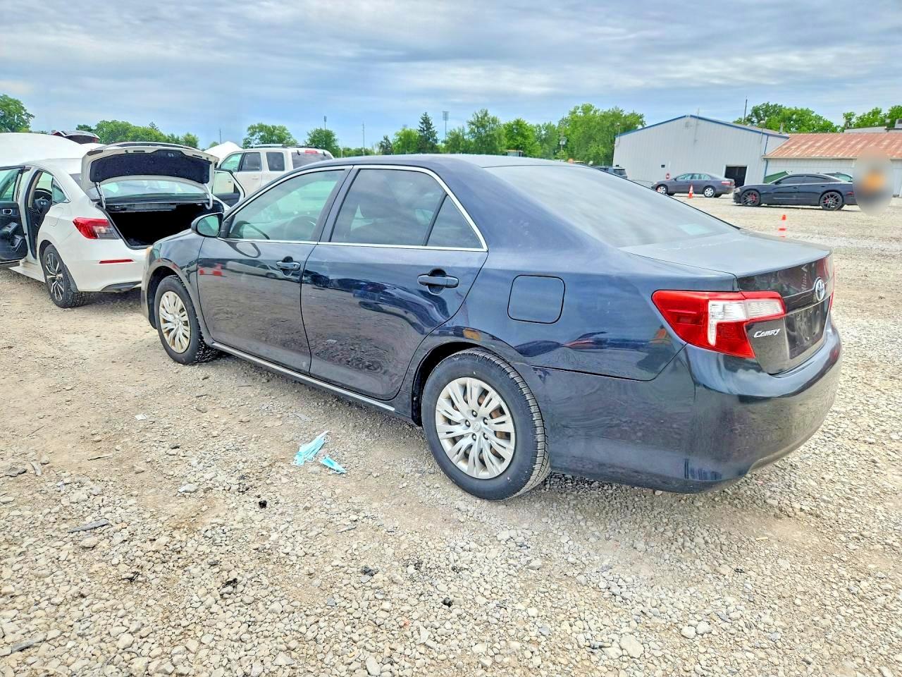 2013 Toyota Camry Le Gray vin: 4T1BF1FK4DU205322