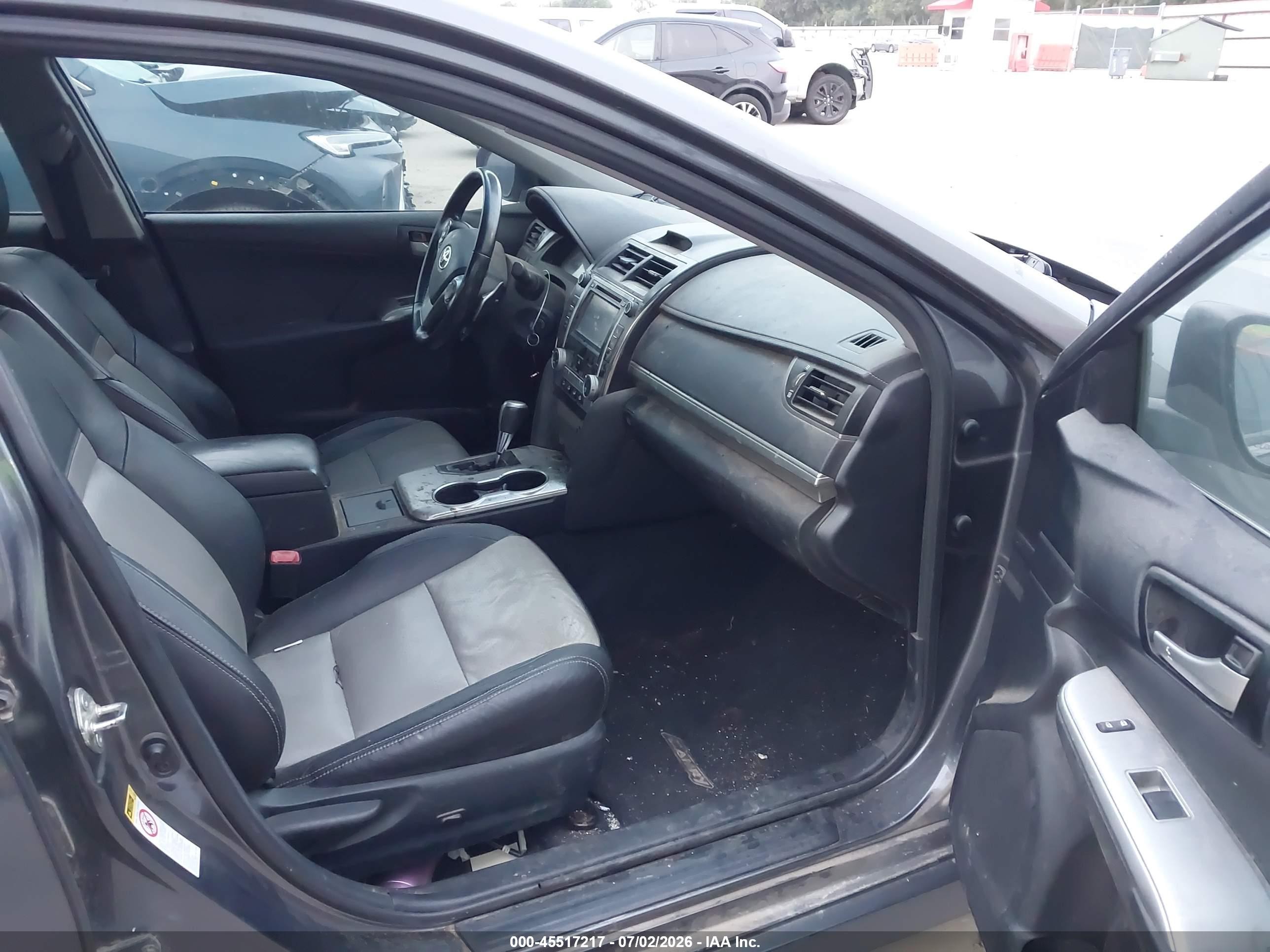 2013 Toyota Camry Se Серый vin: 4T1BF1FK4DU216174
