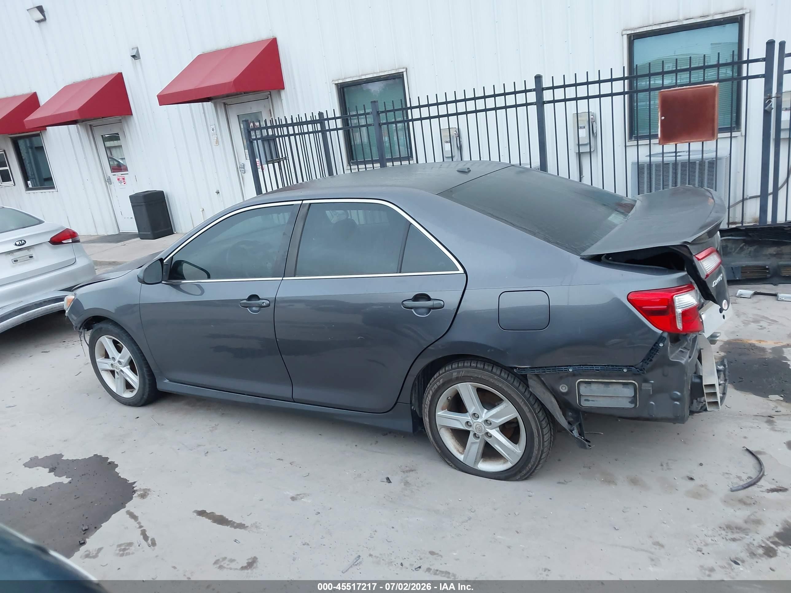 2013 Toyota Camry Se Серый vin: 4T1BF1FK4DU216174